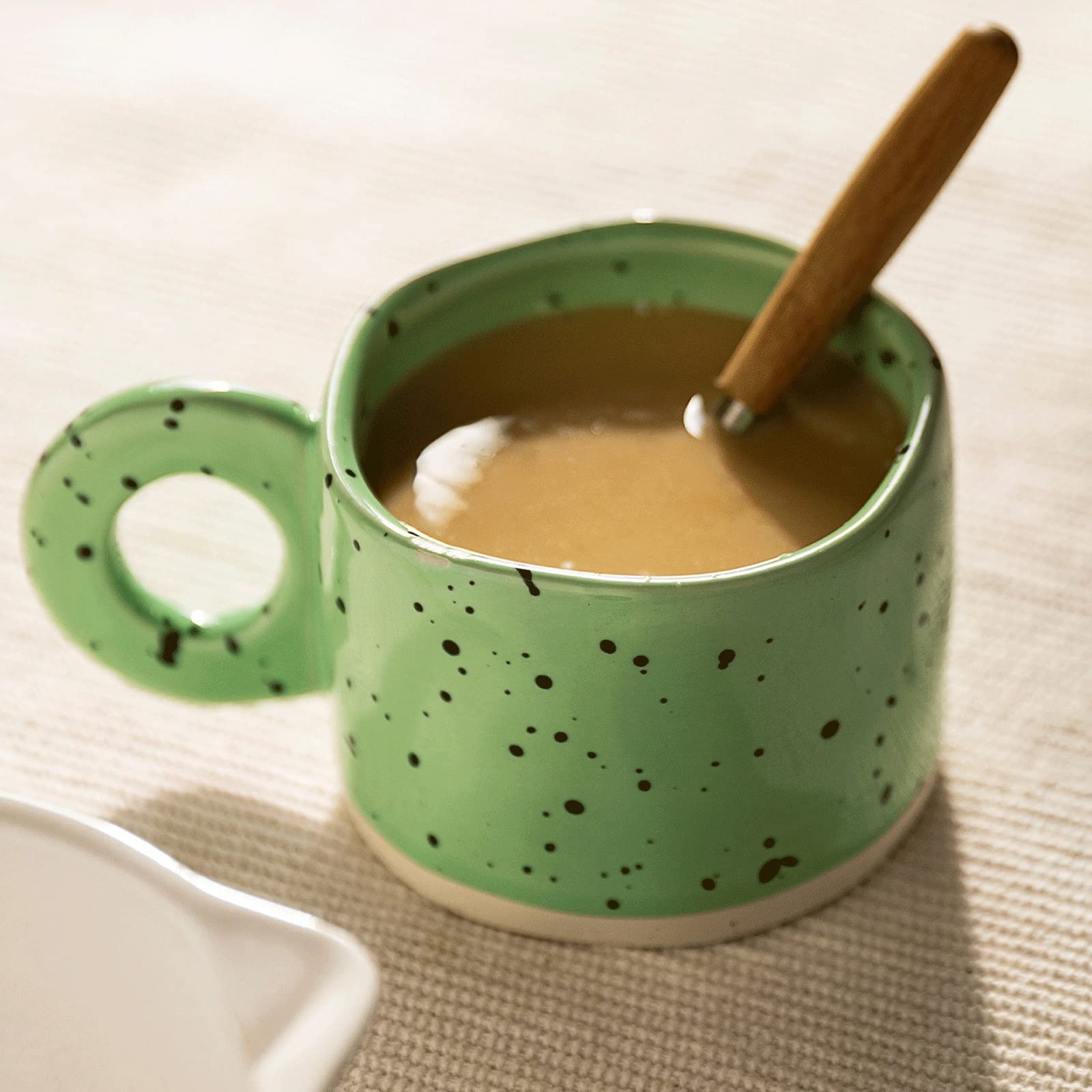 Taza de café de Viaje con asa de Anillo, Taza de cerámica de Color Caramelo, Taza de café con Leche, artículos para Beber para el hogar y la Oficina, Tazas con asa para Horno microondas (púrpura)
