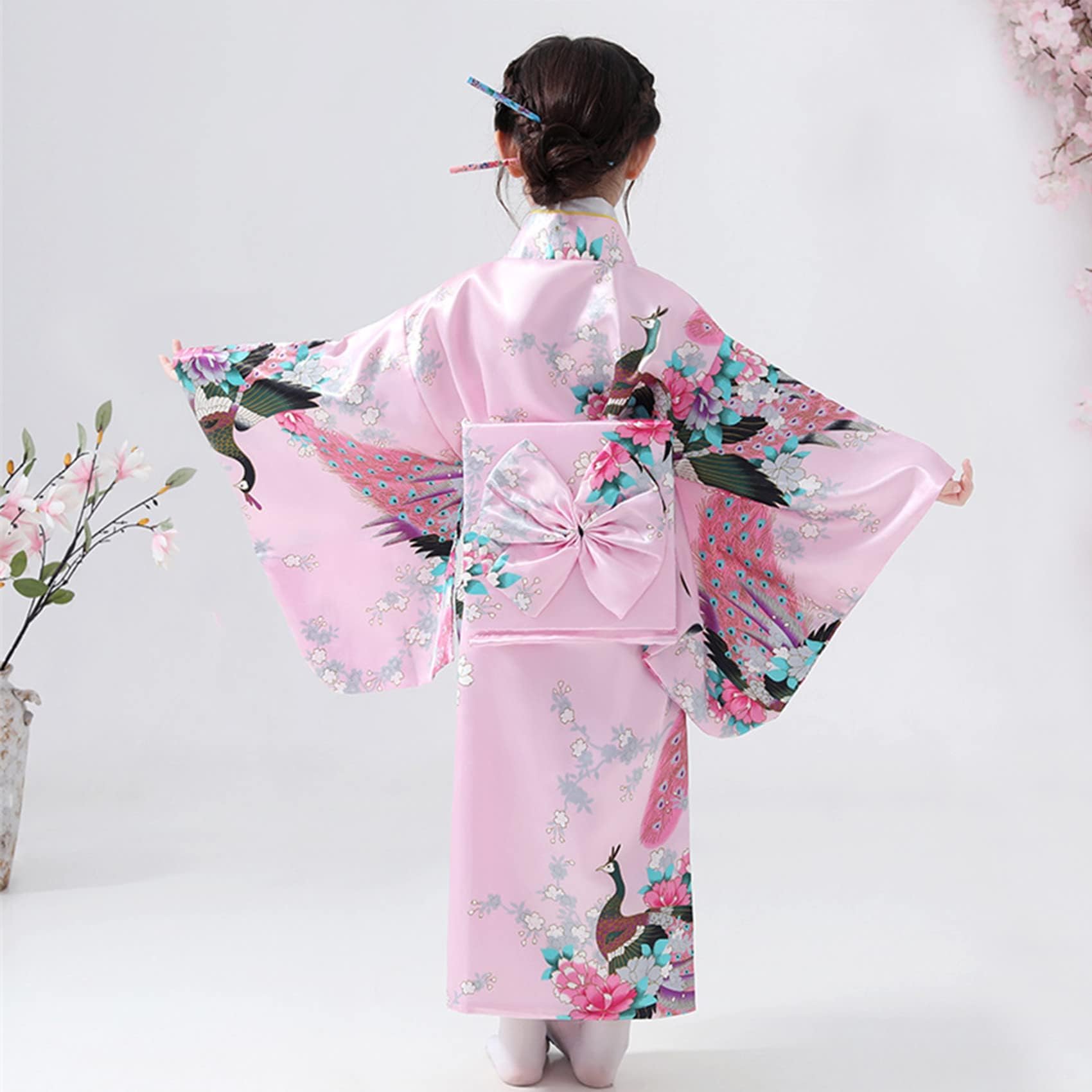 Kimono Japonais Fille à Double Couche Motif Paon avec Obi et Coussin Dorsal - Ensemble Déguisement Fille avec Éventail et Chaussettes Tabi - Kimono Enfant Cosplay pour Carnaval, Spectacle et Fête