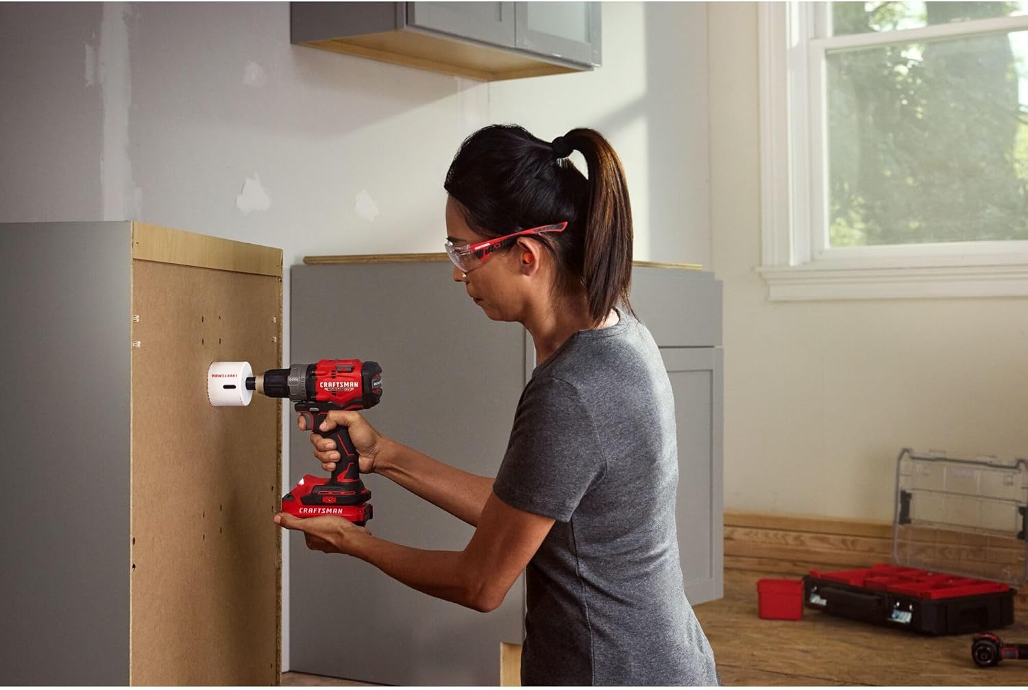 CRAFTSMAN V20 1/2 Inch Drill/Driver Kit with 2 Batteries and Charger (CMCD725D2) - Image 8