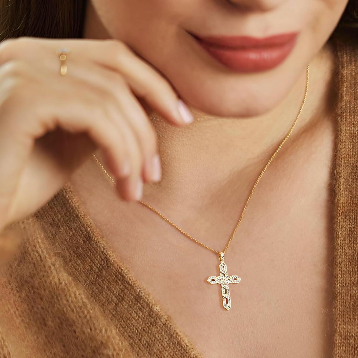 Cross Pendant Necklace for Women Jewelry Gold Cross Necklaces for Women Cross Necklace Minimalist Trendy Jewelry Valentines Day - Image 3