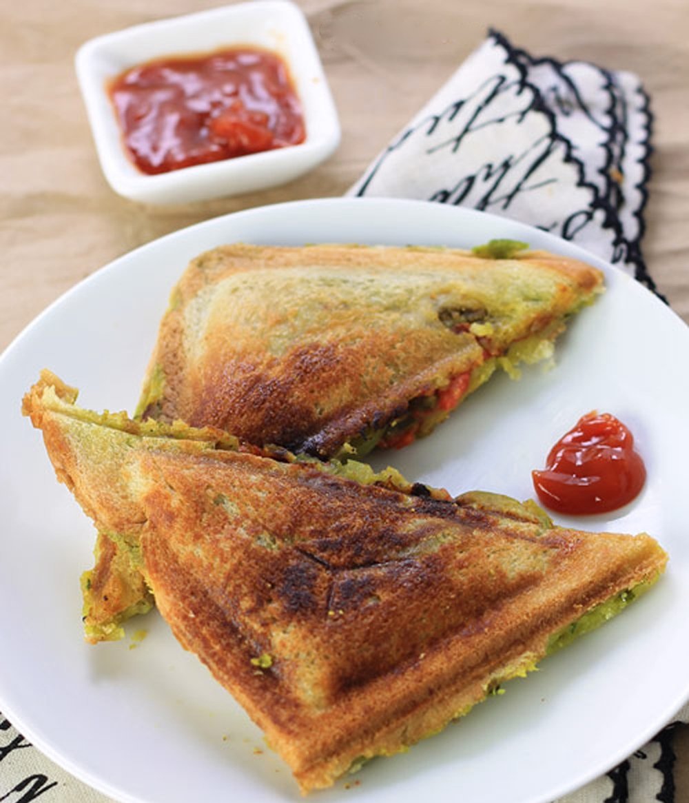 Anjali Aluminium Nonstick Sandwich Toaster Deluxe 2-Cut | Gas Sandwich Toaster Non-Stick Aluminium|Compatibility with Gas Stoves|Flame-Proof Design|Heat-Resistant Handle|Sandwich Maker|Black DTD01-2 14