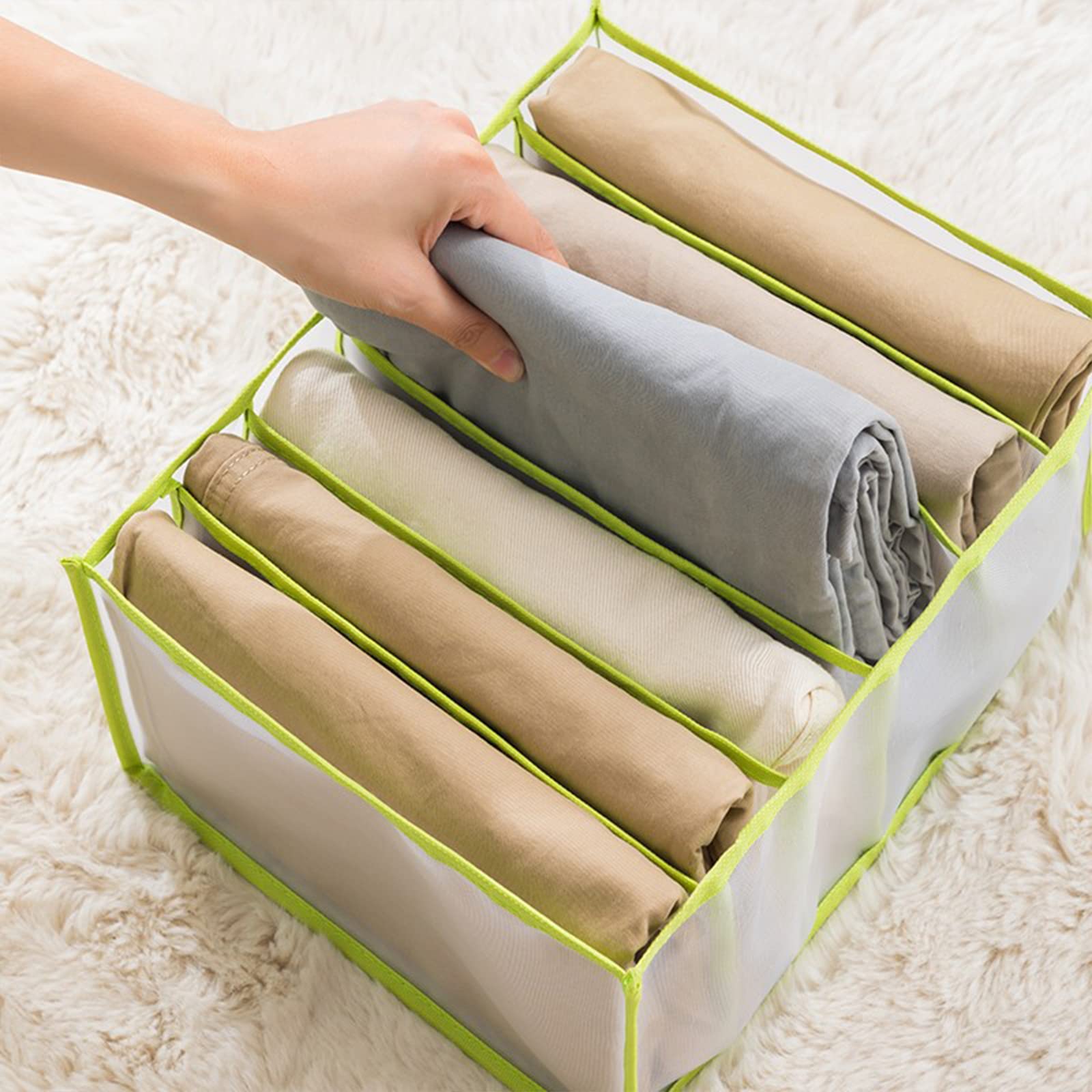Organizer for armadio in rete non tessuta