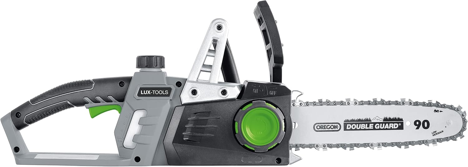 Strana view of LUX-TOOLS A-KS-20/25 Chainsaw