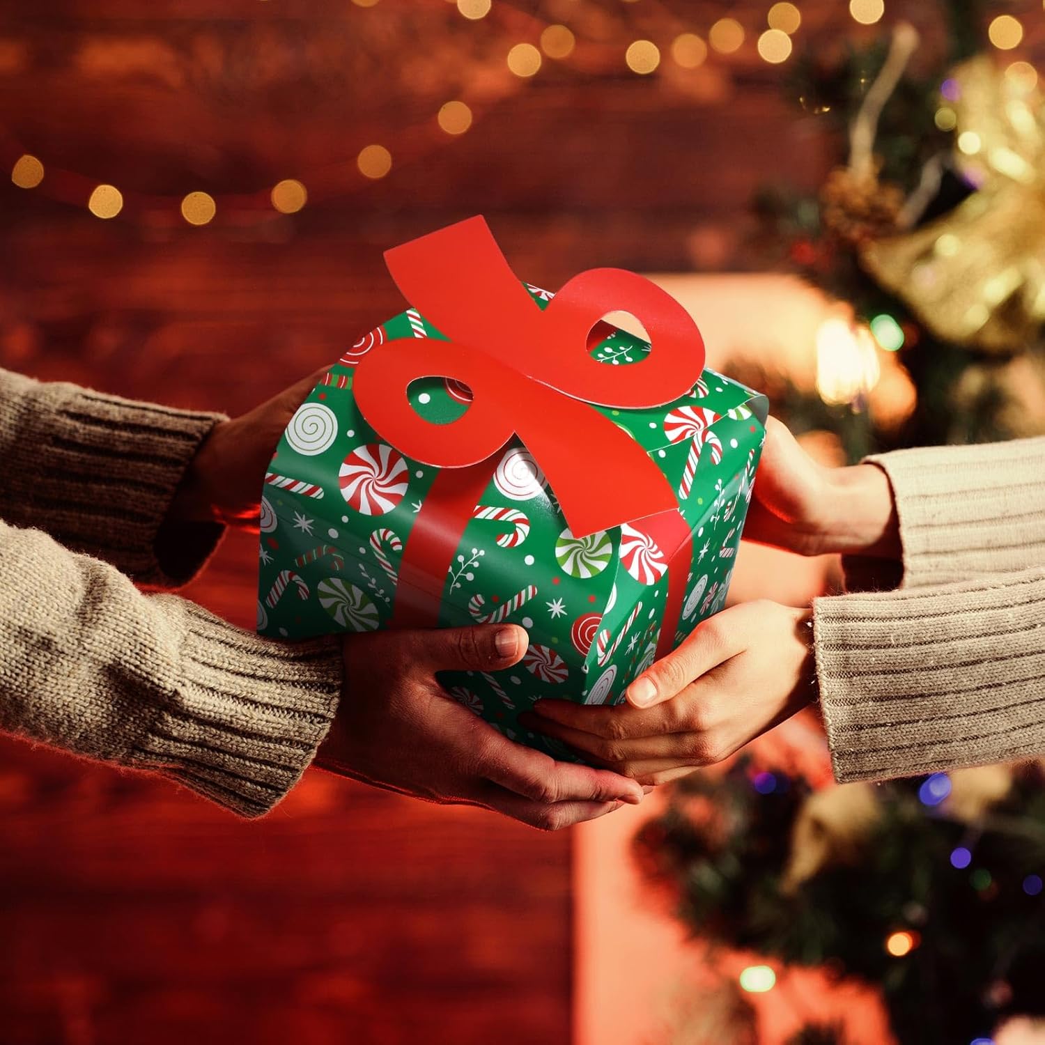 Funrous 24 Pcs Christmas Large Gift Boxes with Bow Xmas Paper Treat Candy Goodie Boxes 3D Holiday Cookie Holders for Winter Christmas Birthday Party Favor Snack Wrapping Supplies, 6 Styles - Image 6