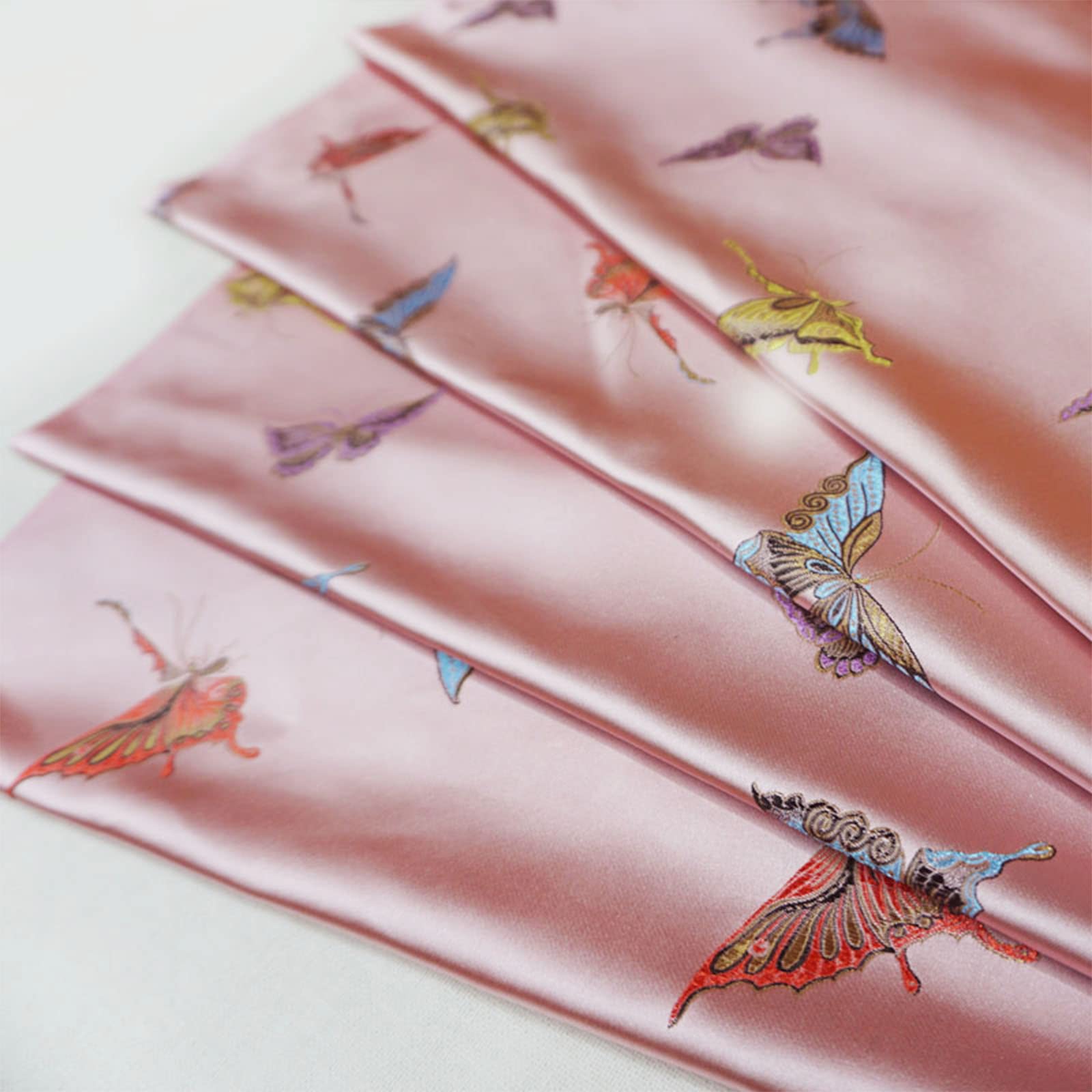 Brokatowa satynowa tkanina kwiatowa do samodzielnego szycia, tło piękny wykwintny kolorowy wzór motyla kwiatowego miękka tkanina do szycia cheongsam 115X100cm,Tkanina w kwiaty