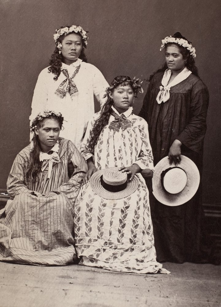 Amazon.com: Tahiti Women C1890 Nphotograph C1890 Poster Print by