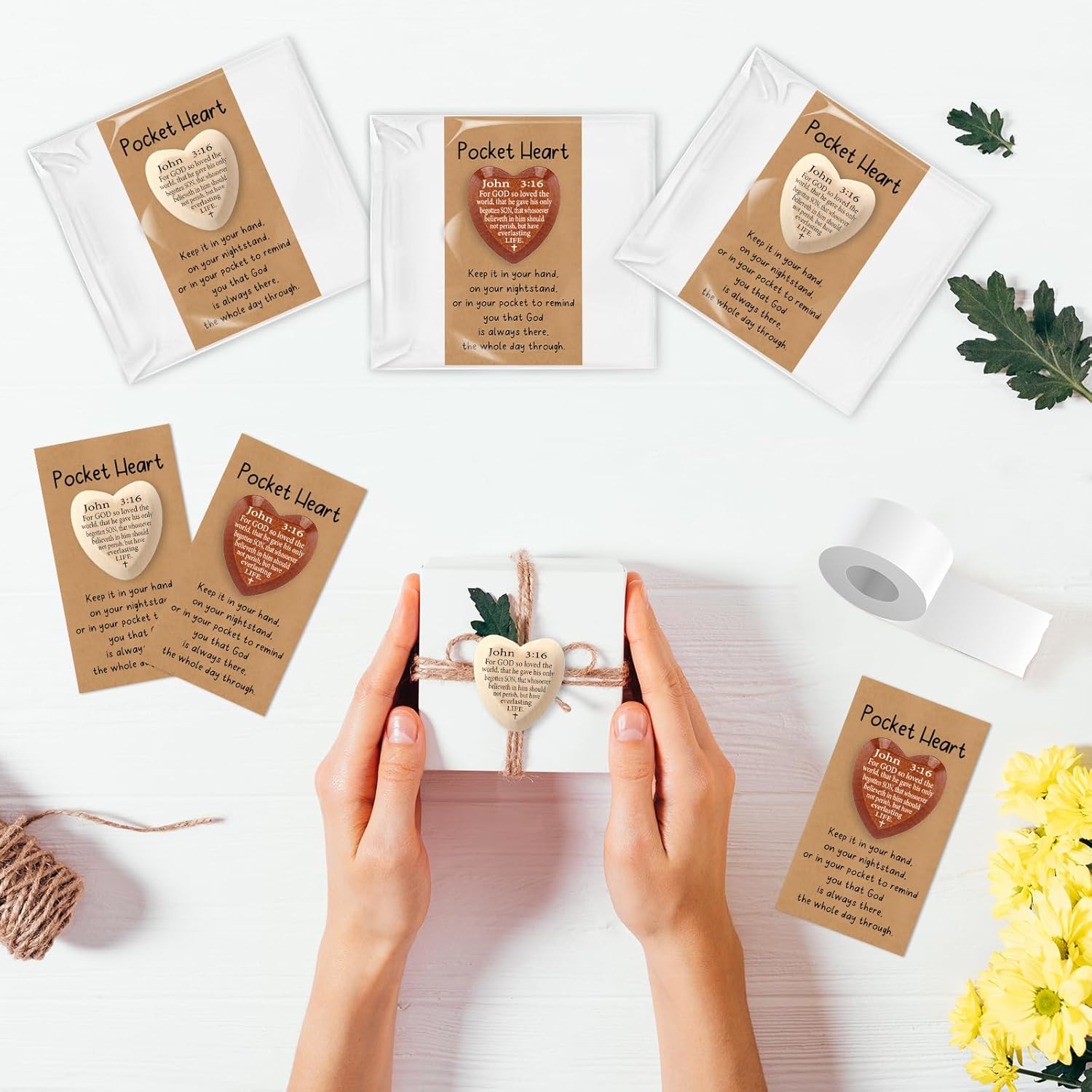 Leinuosen Easter Christian Gifts John 3: 16 Pocket Hug Heart Token Wooden Bible Verses Token with Prayer Cards for Church Supplies(100 Set,Wood Retro)