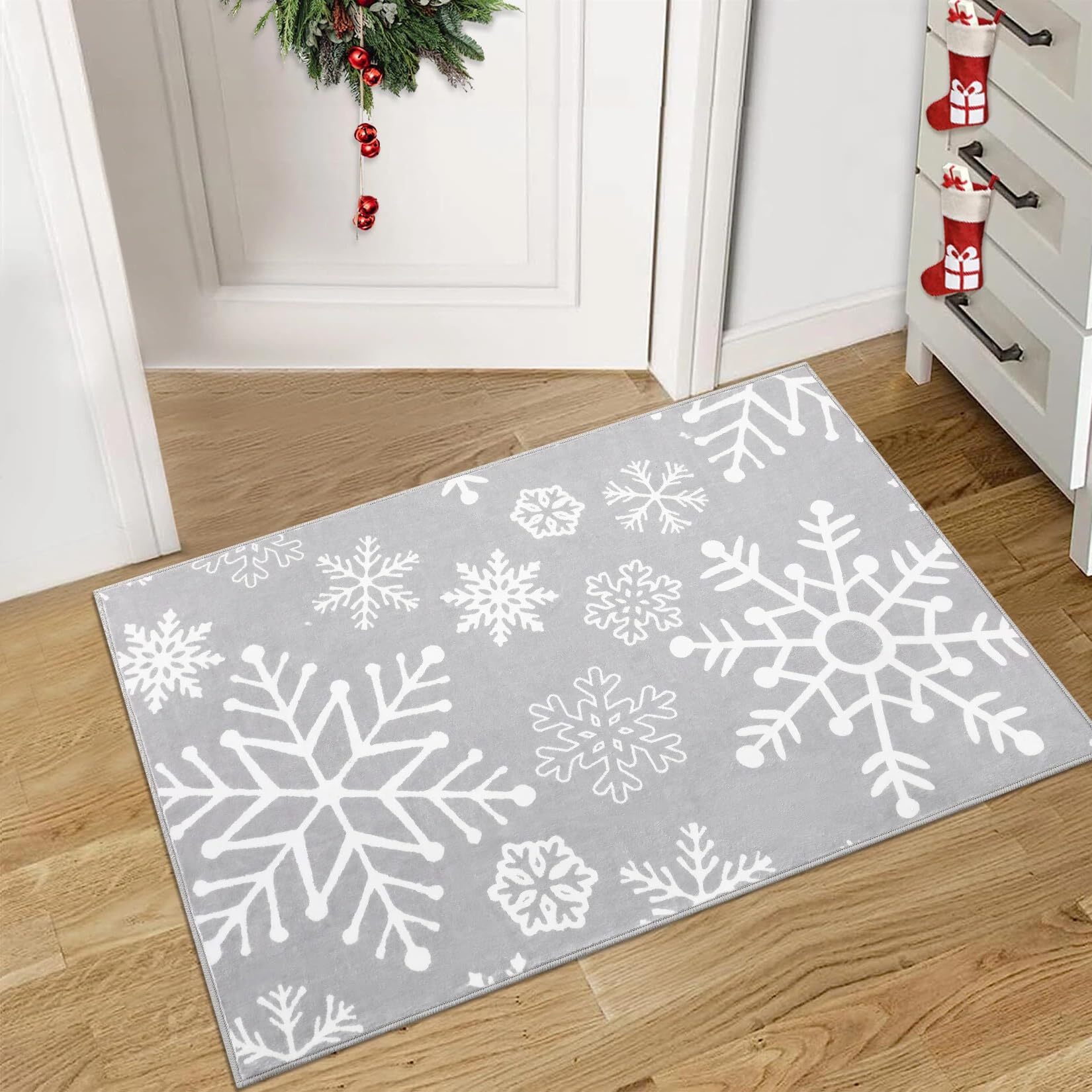 FairyStyle Washable Christmas Small Rug 60x100 cm, Snowflake Doormat, Grey