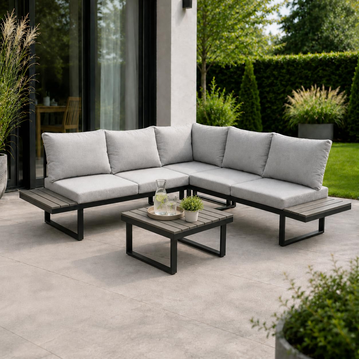 Garten Lounge-Set Pisa, L-Form, Stahl und Holz-Kunststoff-Gemisch, Hellgrau, mit Liegefunktion, inkl. Tisch