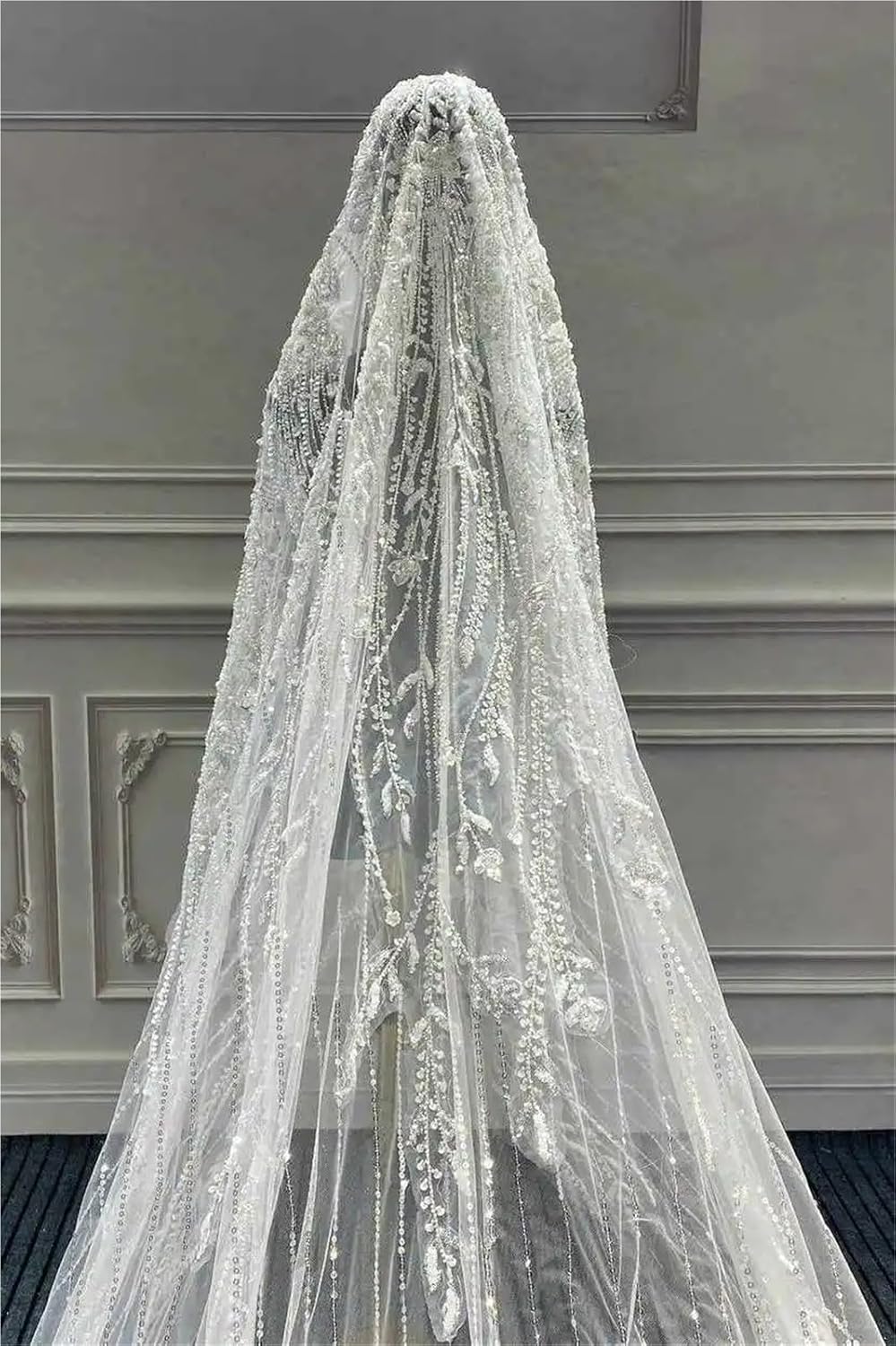 Luxury Elegant Bridal Veil with Appliqué & Sequins, 1-Layer Tulle Veil with Cut Edge, Customized Length Wedding