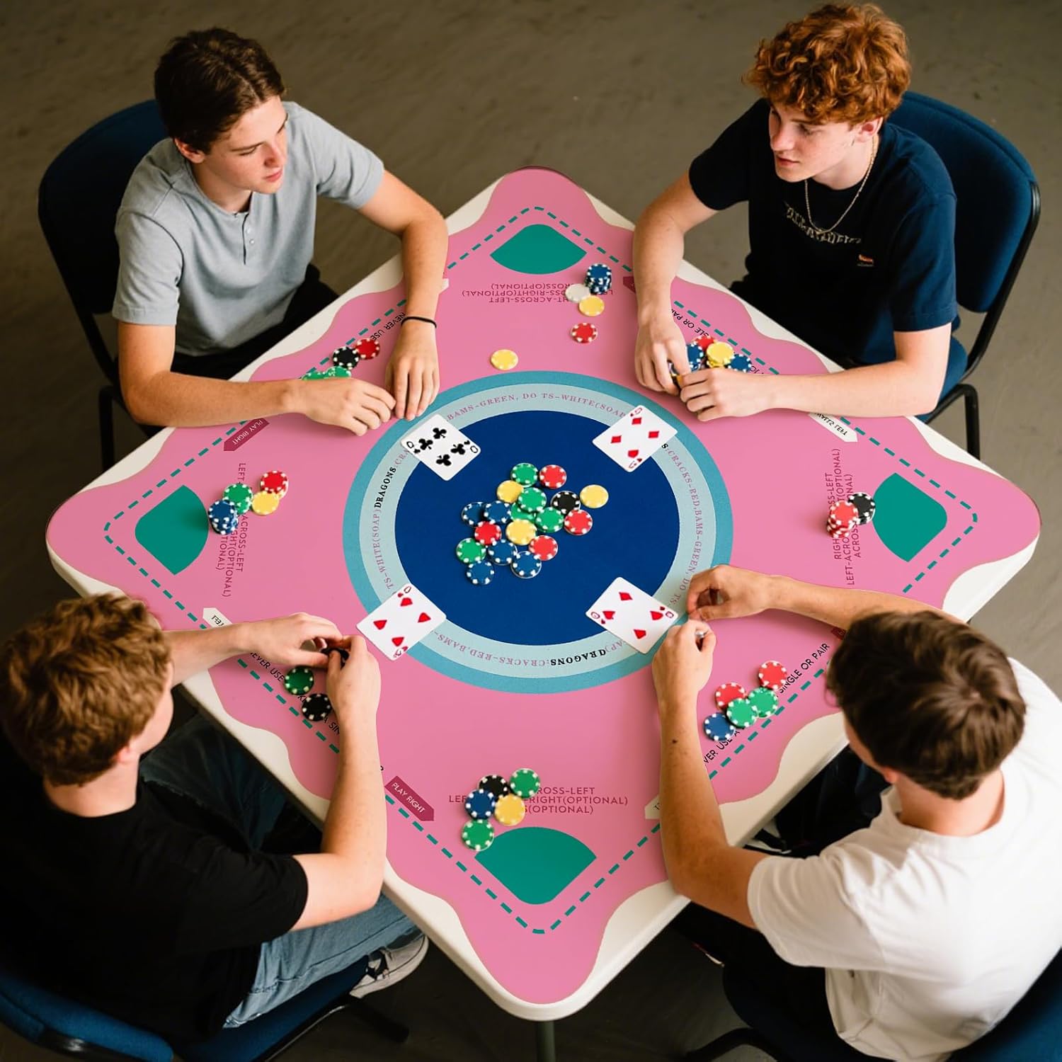 Scalloped Mahjong Mat for Table，31.5 x 31.5 Inch Noise Reduction Anti-Slip Mahjong Table Mat with Black Carrying Bag for Poker, Card, Board Games Table Mat, Tile Games, Dominoes (Pink)