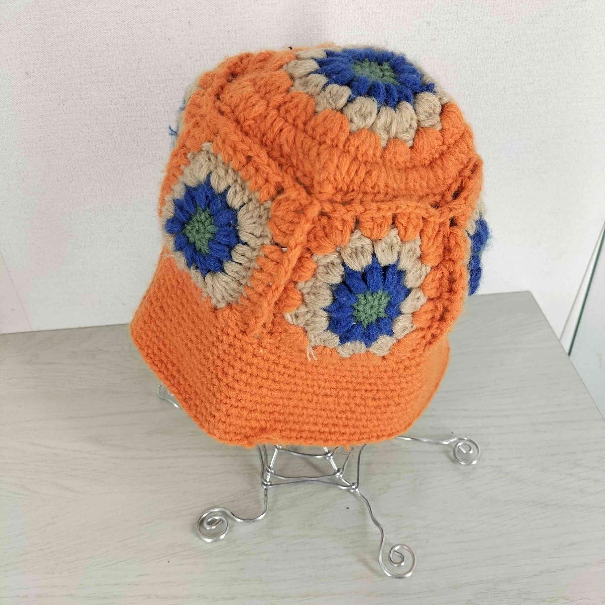 GOLDS infinity ビジュー付きホワイト/ブラックキャミソール M