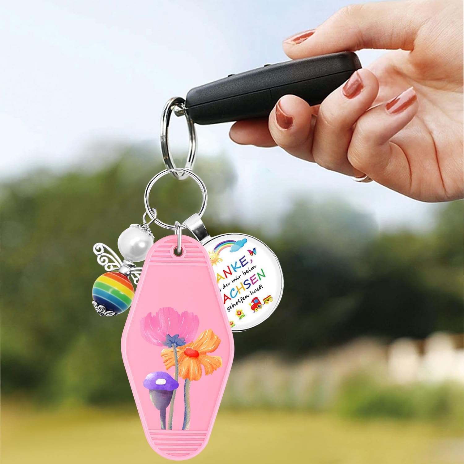 100 PCS Hotel Keychain Blank with Key Rings,20 Colors Rainbow Plastic Rhombus Vintage Motel Keychains Blank for DIY Sublimation Luggage Tag Label Craft Gifts Decorations