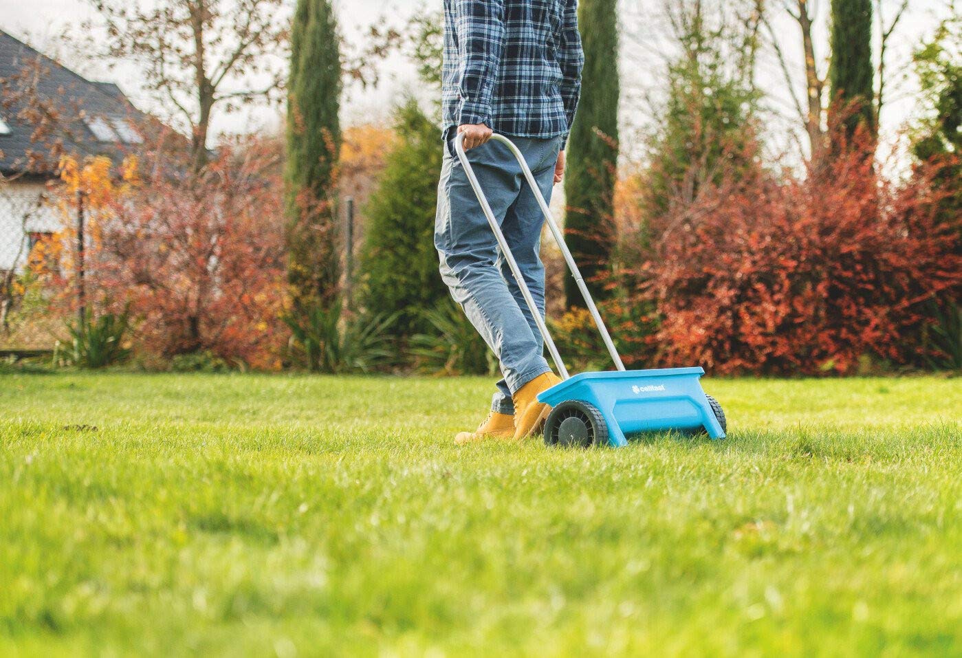 Cellfast Spargitore manuale da 12 litri Spandiconcime a Ruote Spargitore in Alluminio