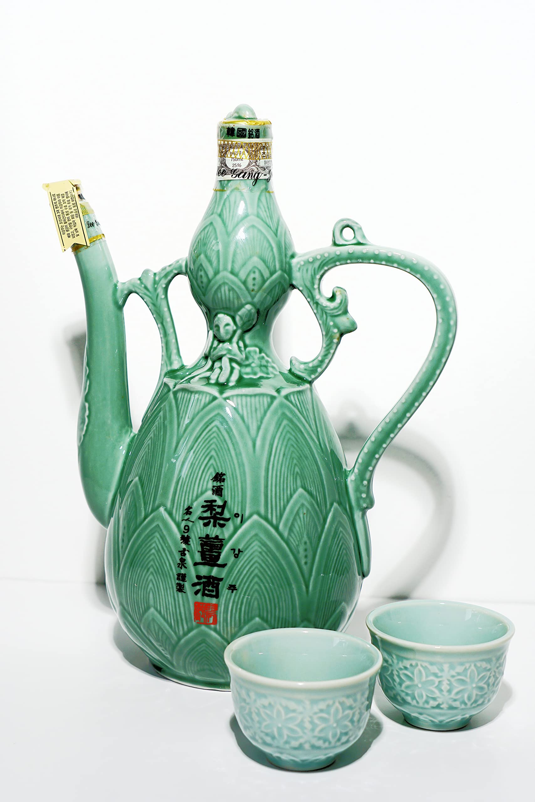 KOREAN PREMIUM SOJU"LEE GANG JU" PORCELAIN 25% 750ml+ GLASS 2EA