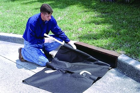 UltraTech 9230 Polypropylene Geotextile Ultra-Drain Oil and Sediment Guard with Curb-Insert Style, For 24