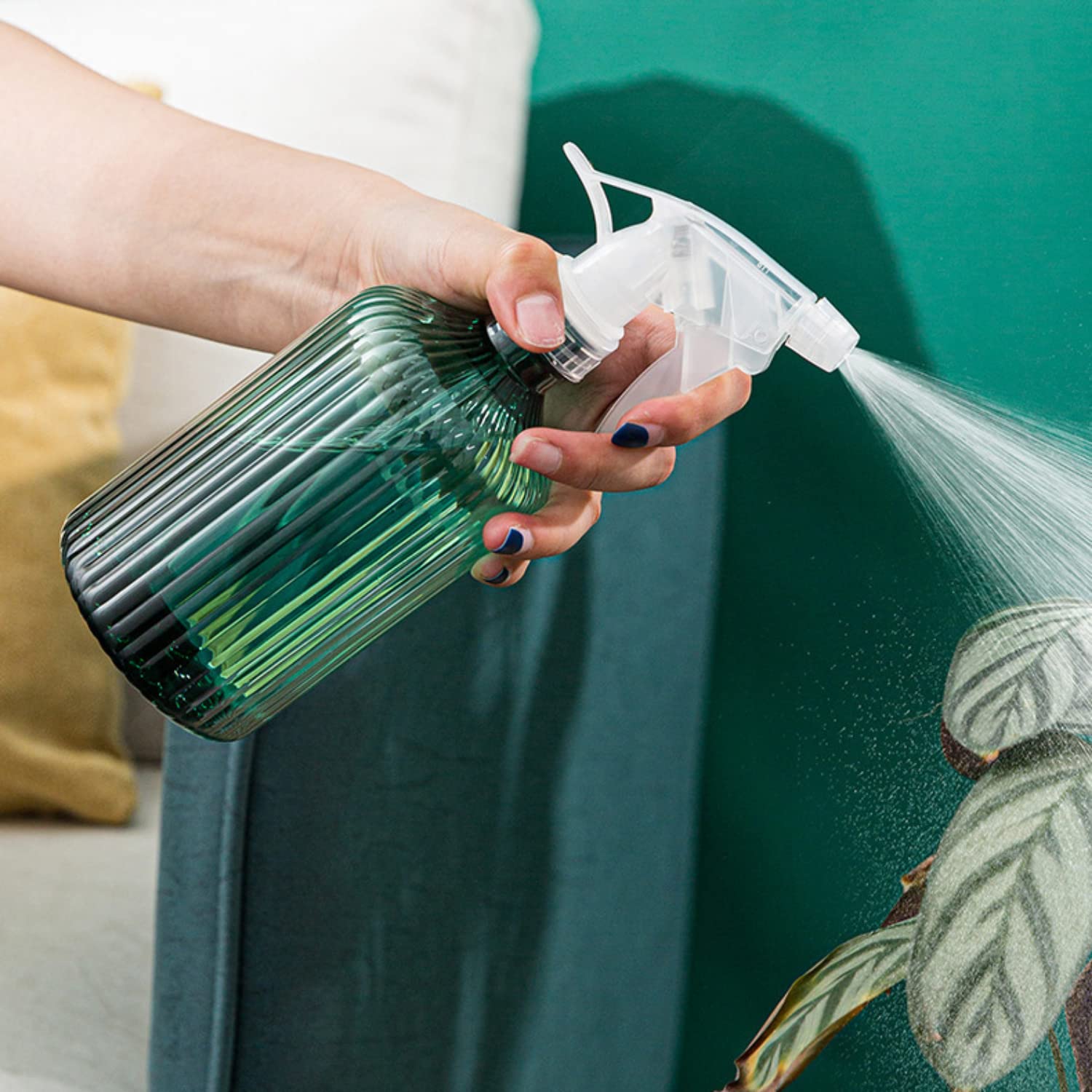 Amazon.co.jp: NIOIPXA クリアプラスチックスプレーボトル 500ml