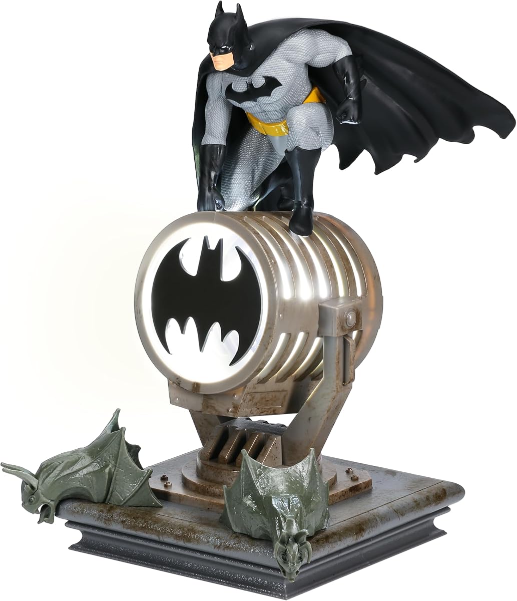 Batman Figurine Light - Officially Licensed DC Super Heroes Decor and Gift, Collectible Display Lamp Must Have for DC Comic Fans, USB Powered 27” LED Light