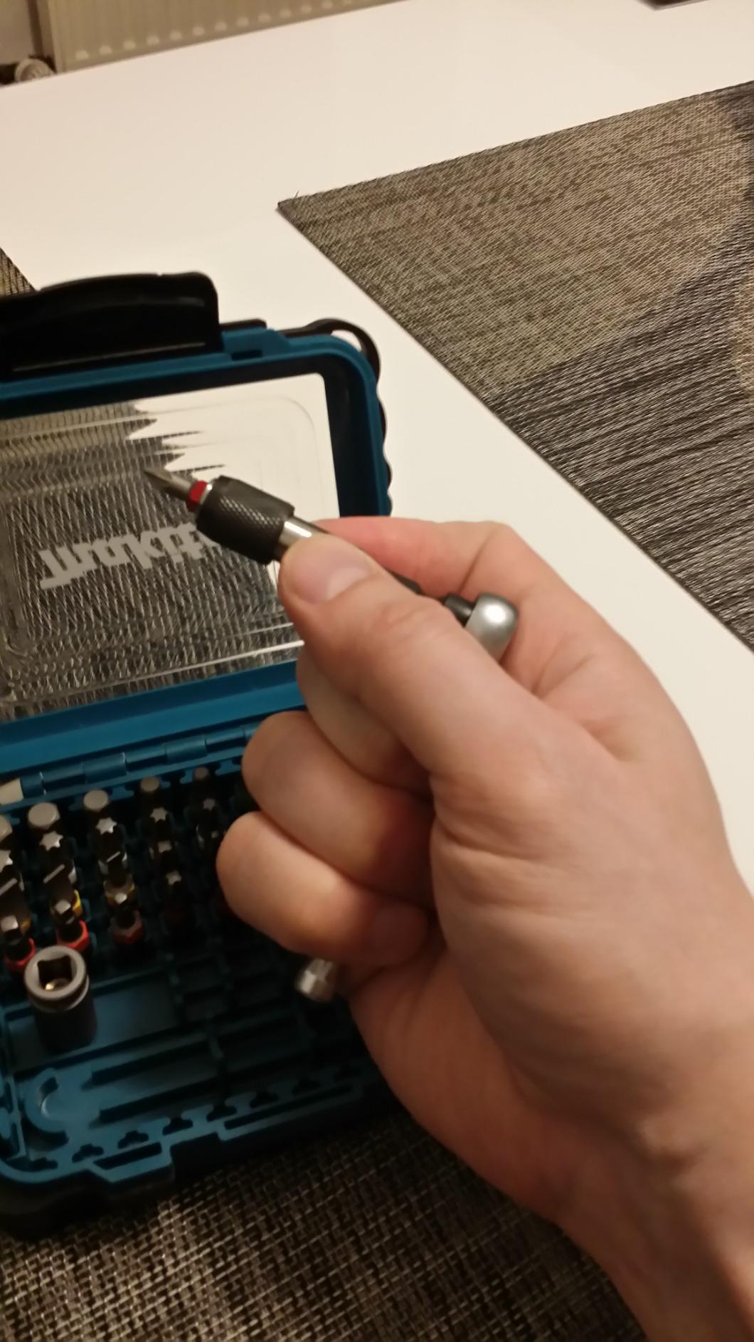 Makita P79158 SchraubendreherBitSet (39teilig), blau, 12,6 x 10,6 x