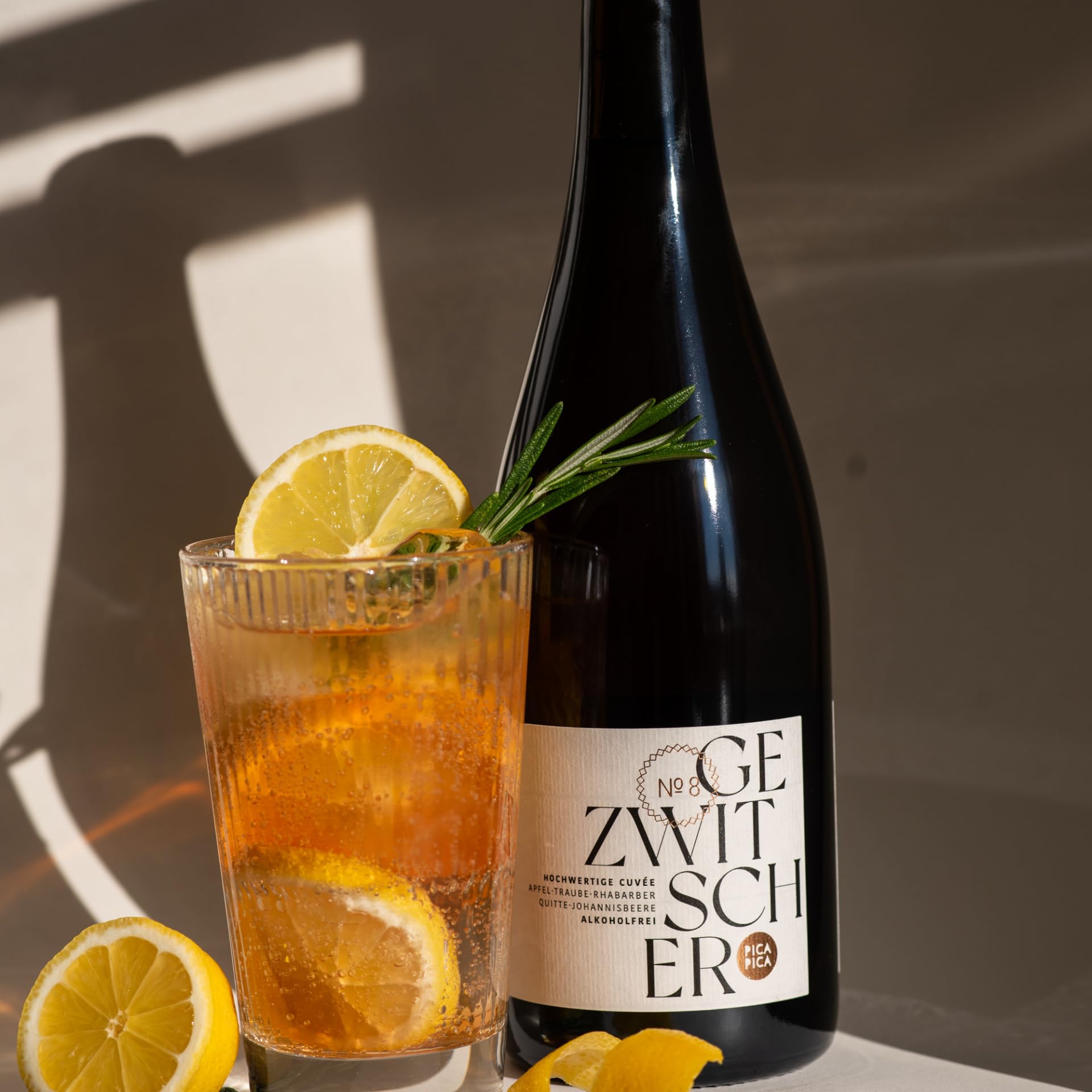 GEZWITSCHER CUVÉE No. 8 alkoholfreier Sekt 0,0% auf Apfelbasis 6x0,75l