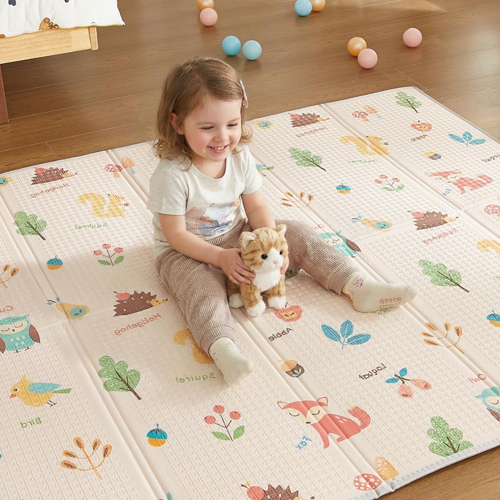 CASABEL Tapis d’Éveil Bébé Évolutif 180×150 cm, Tapis Bébé Pliable, Imperméable et Épais, Motifs Petits Animaux de la Forêt, Grande Taille, Doux et Coloré, Tapis de Jeu Compact à Rangement Facile