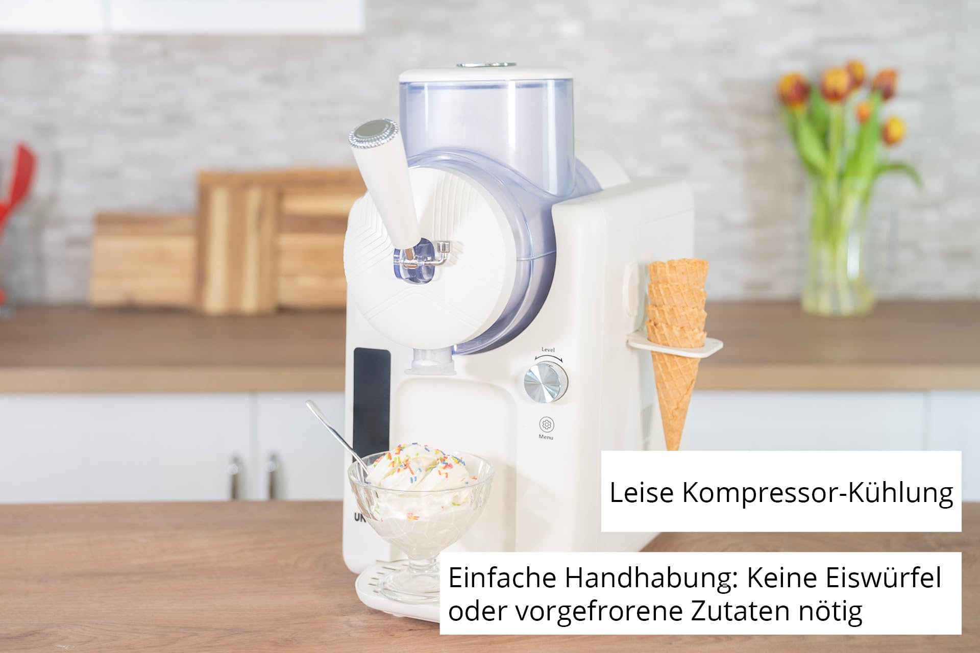 Unold 48950 Slush- und Softeismaschine Sofie mit Kompressor ca. 2 L 5 Programme für Slushies, Softeis Frozen Cocktails, Milchshakes in 30 min, Behälter spülmaschinengeeignet, Weiß