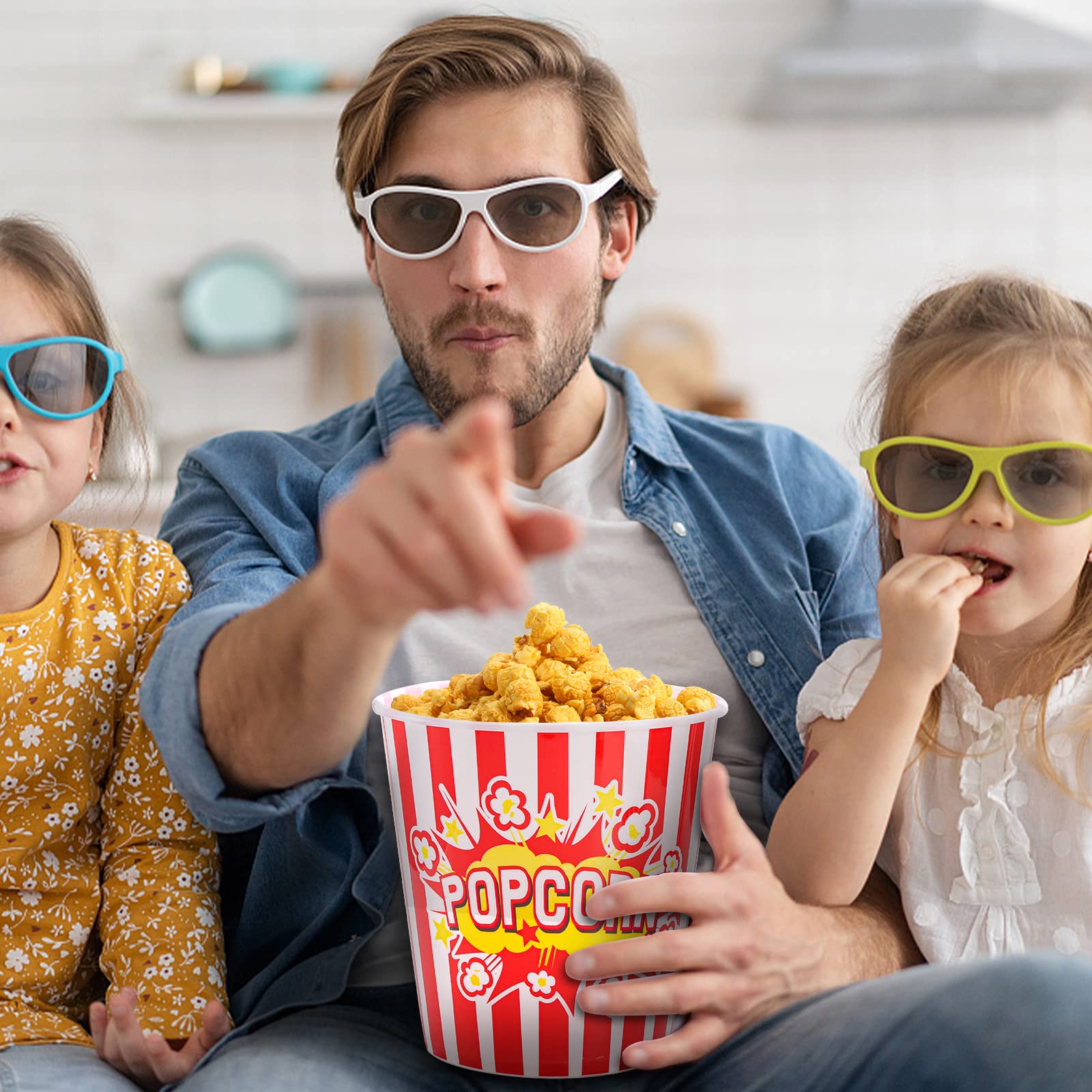 YOUEON 12 Stück große Popcorn-Schalen aus Kunststoff, 2,8 l, wiederverwendbare Popcorn-Behälter in rot und weiß gestreiftem Retro-Stil, Popcorn-Eimer für Filmabend, Theater, Party-Thema