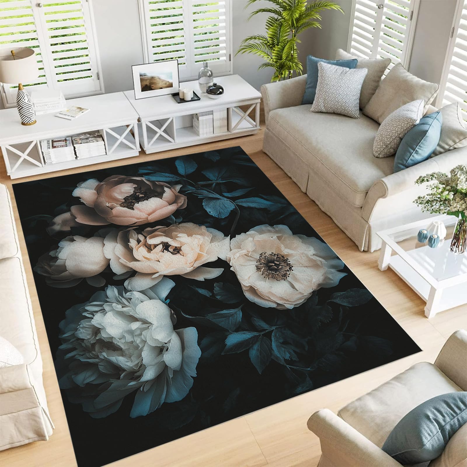 Tapis poil court léger et résistant au motif grande fleur pour un salon moderne et doux