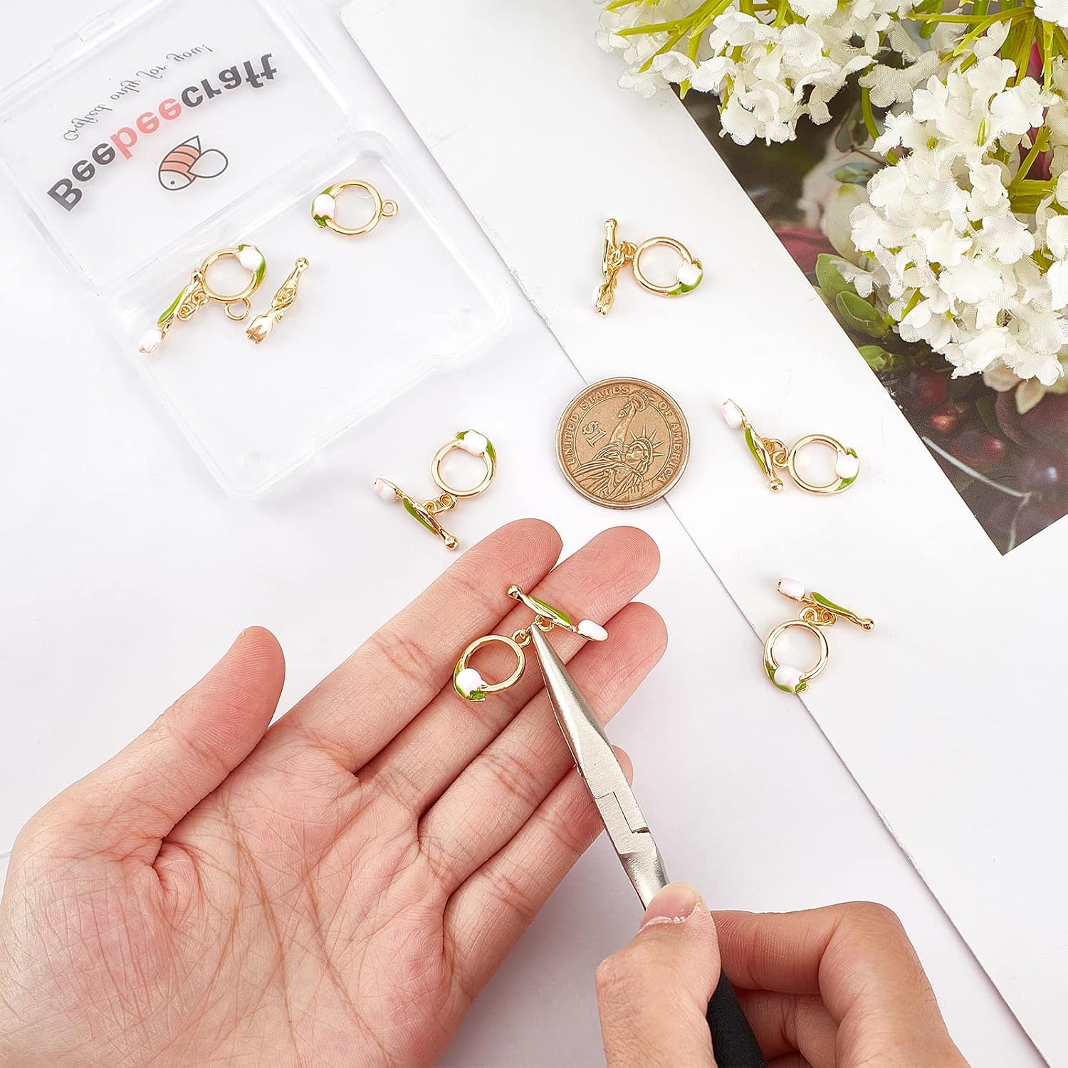 Beebeecraft 8 Sets Toggle Clasps Enamel 18K Gold Plated Brass Flower Bracelet Toggle Clasps Tulip T Bar for Necklace Bracelet Making