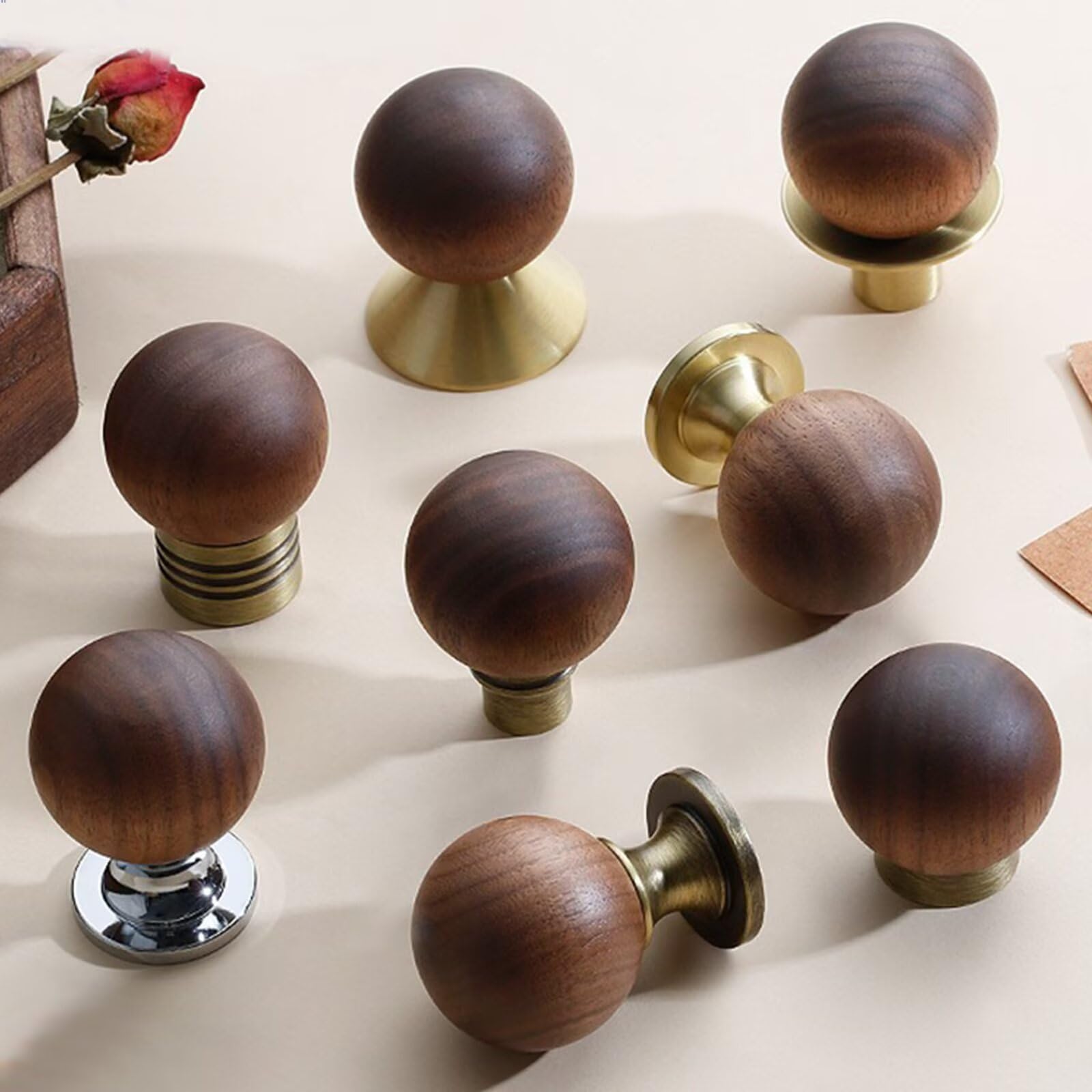 Set di 10 pomelli in legno naturale da 30 mm, semplici pomelli in legno massello di noce, maniglie per cassetti con viti, per mobili da cucina, porte, armadi, scrivanie, cassetti, librerie
