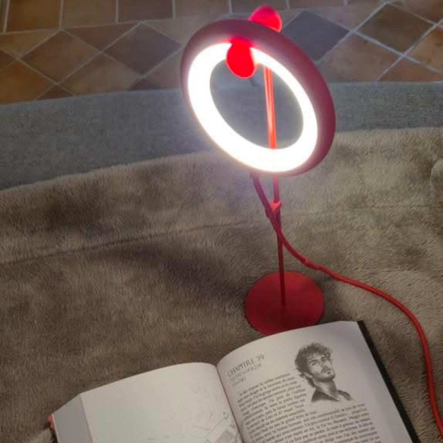 BILY Przenośna lampka do czytania LED, z gniazdem USB, z 3 trybami oświetlenia, do laptopa, smartfona, czerwona