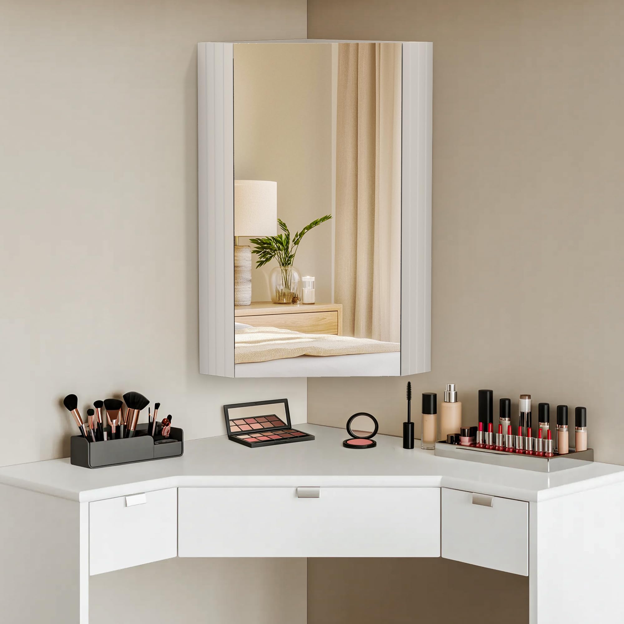 Pamapic Armario de Baño, Gabinete de Esquina de Baño, Armario Espejo para Baño con 3 Niveles, Mueble de Pared con Espejo HD, Armario Baño Pared, Muebles de Baño, 32x32x65 cm, Blanco