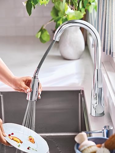 Miniatura 11 de Moen Haelyn 87627EWC - Grifo de cocina cromado sin contacto con pulverizador desplegable de un solo mango con dispensador de jabón, cuenta con