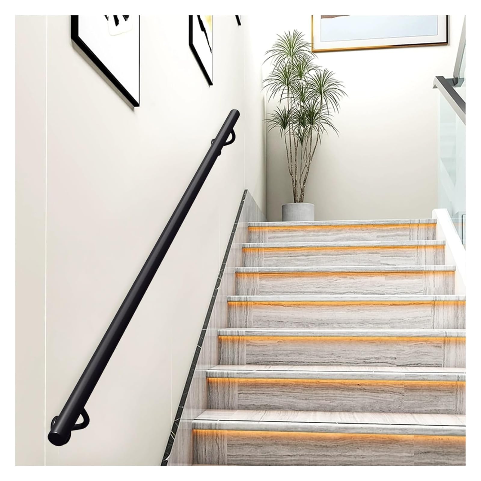 Axe d'escalier en métal haut de gamme : rampe ajustable avec supports de garde-corps