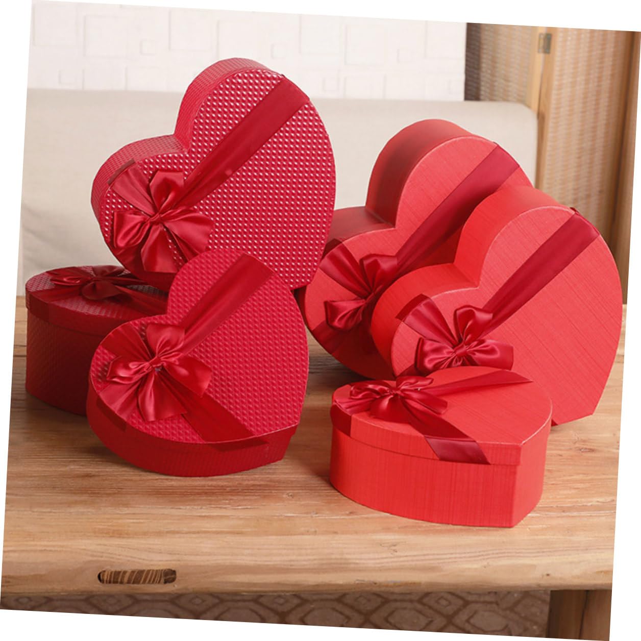 FUNOMOCYA 3 Stück Herzförmige Geschenkboxen Rot Wiederverwendbare Aufbewahrungsboxen aus Leichtem Material für Valentinstag Hochzeit und Festliche Anlässe