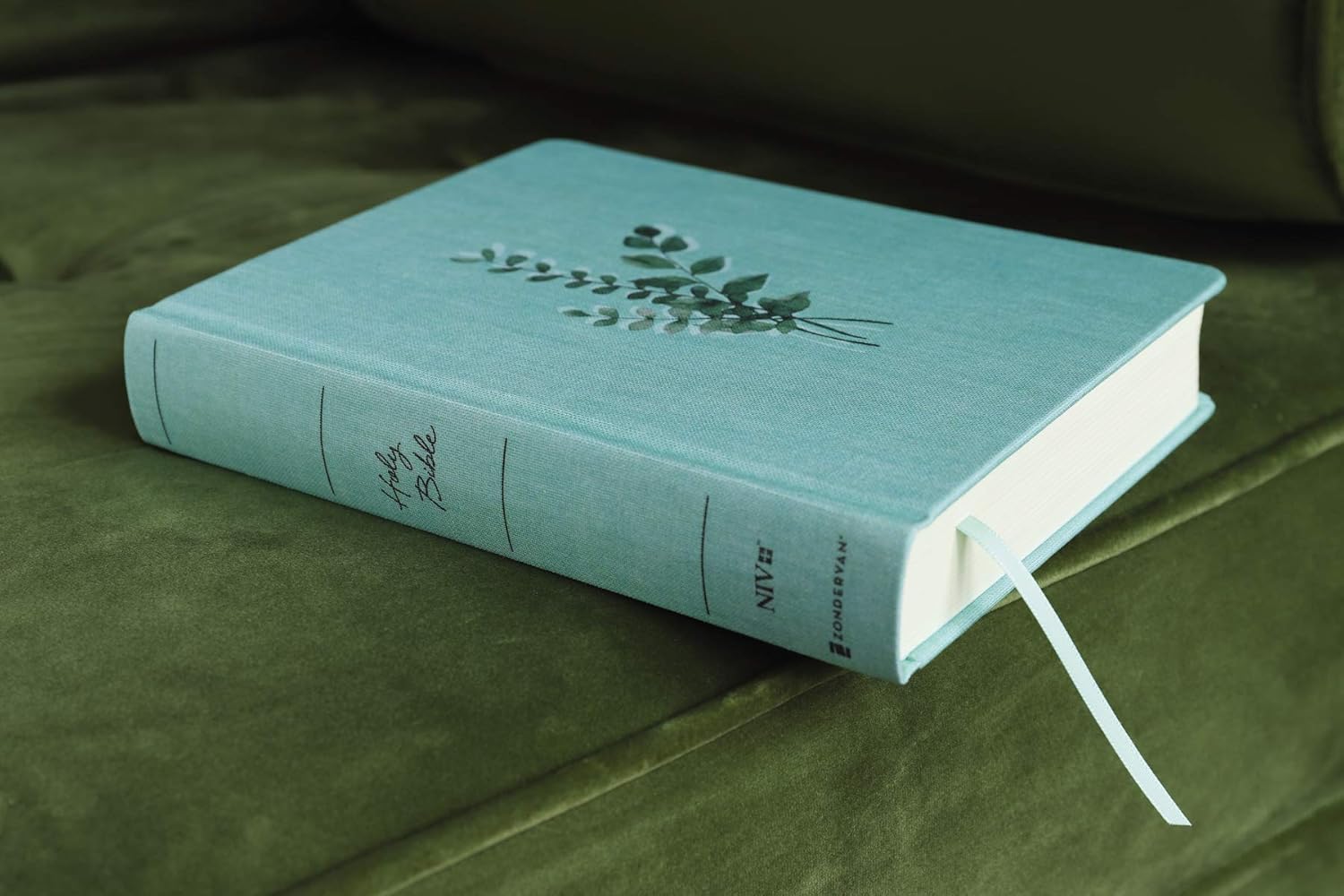 NIV, Journal the Word Bible (Perfect for Note-Taking), Double-Column, Cloth over Board, Teal, Red Letter, Comfort Print: Reflect, Take Notes, or Create Art Next to Your Favorite Verses - Image 2