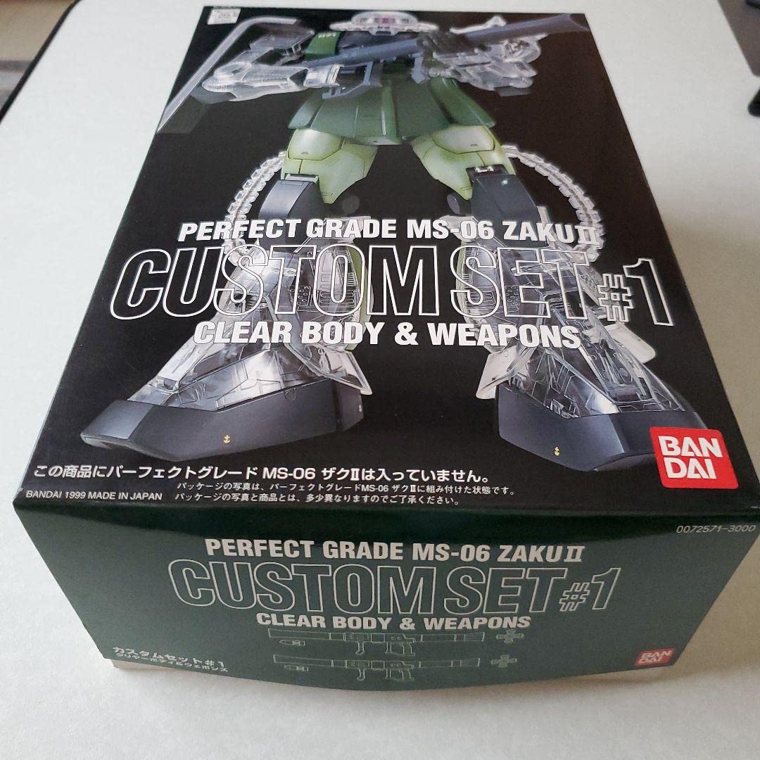 Amazon.co.jp: パーフェクトグレード MS-06 ザクII カスタム Amazon.co.jp: パーフェクトグレード MS-06 ザクII カスタム