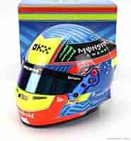 国内未発売】1/2 ヘルメット マクラーレンF1 O.ピアストリ 2024年