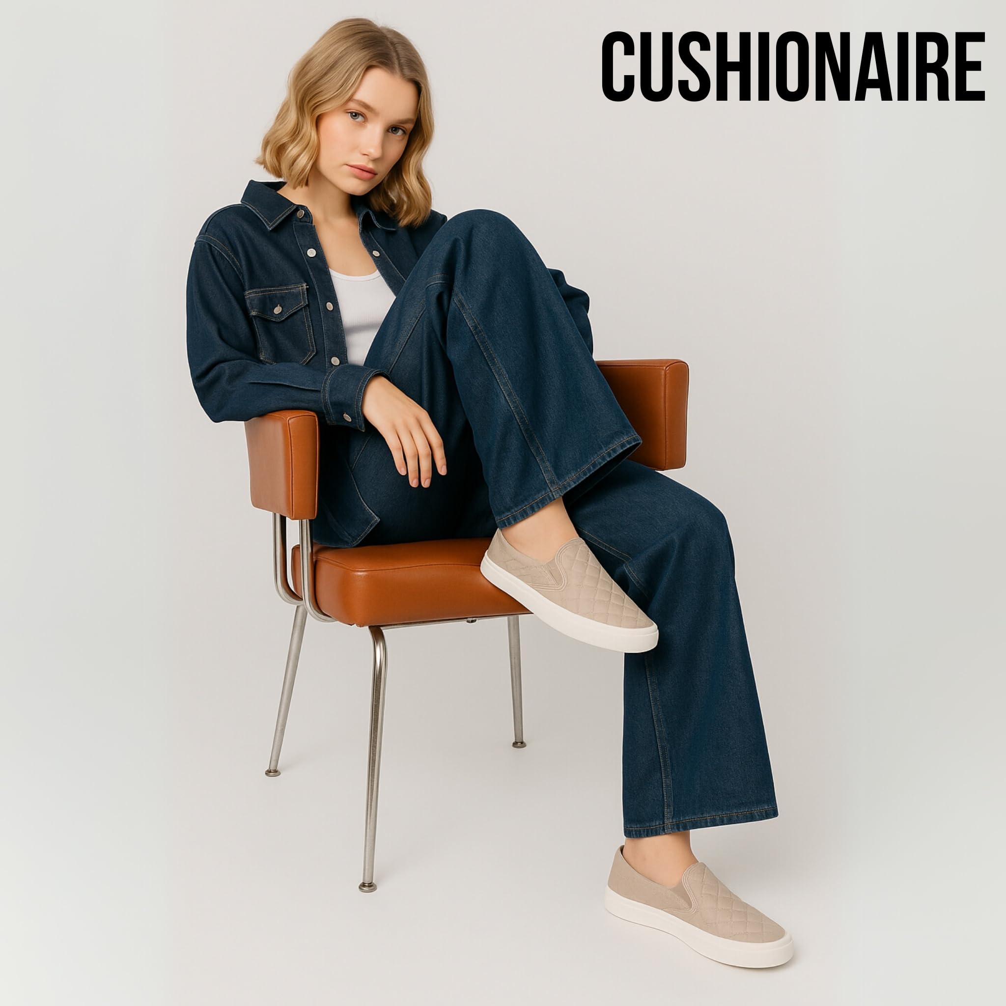 CUSHIONAIRE Faze - Tenis acolchados para mujer, de piel sintética, con plantilla de espuma viscoelástica y suela de goma