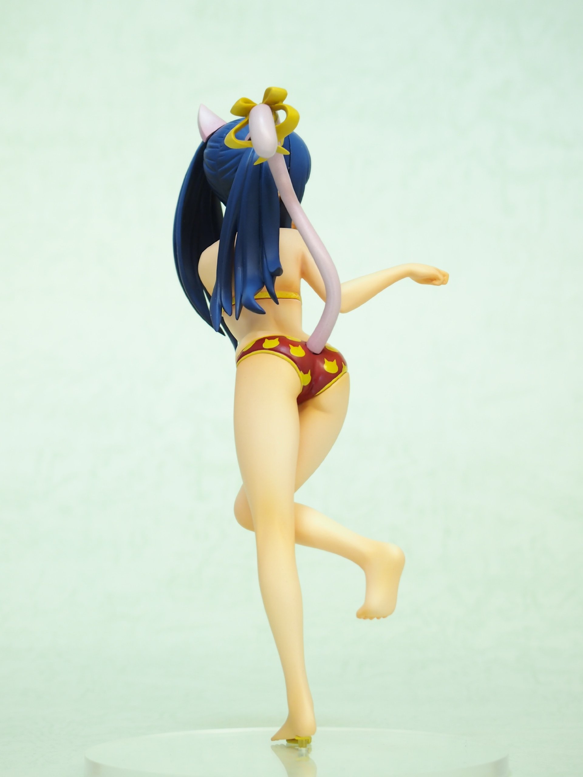 Amazon | ウェンディ・マーベル 水着Ver. (1/8スケール PVC製塗装済み 