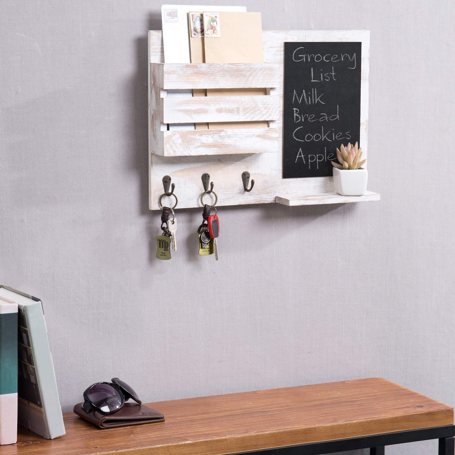 MyGift Shabby Whitewashed Postale da Parete in Legno con Lavagna, 3 Ganci per Chiavi e Ripiano