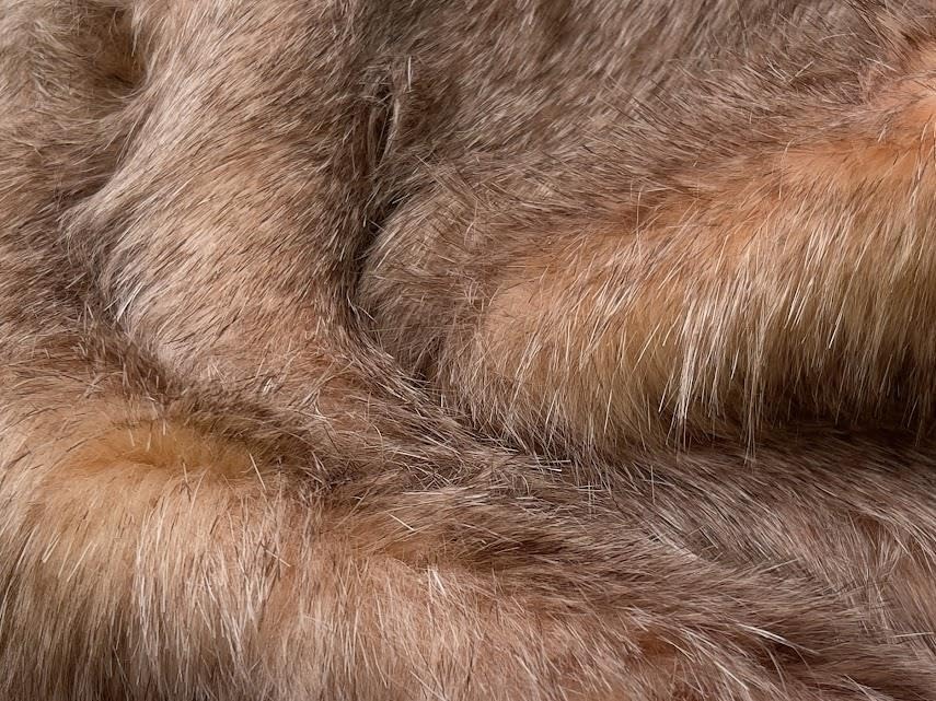 Tissu fausse fourrure de luxe raton laveur blush anti-perte couture