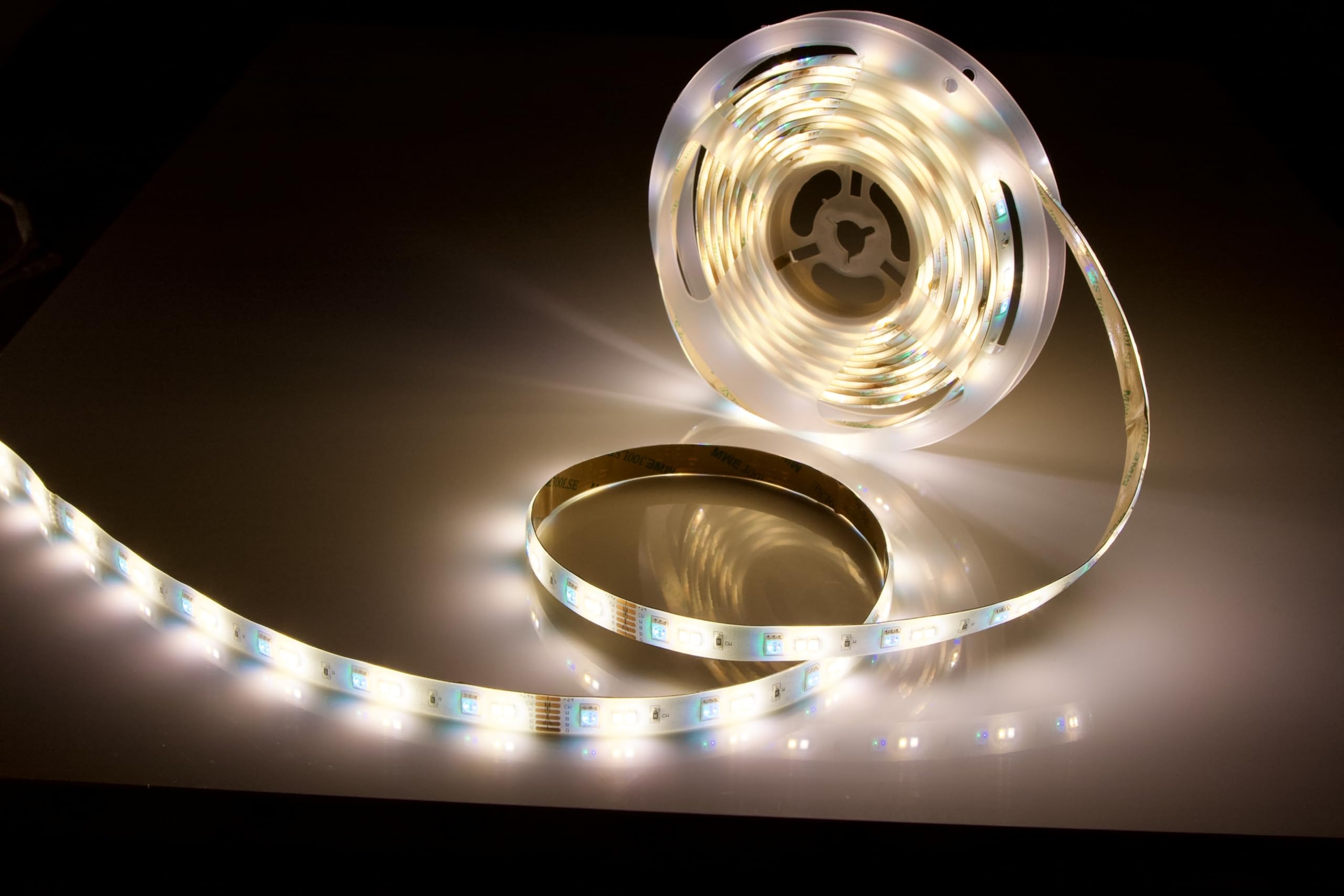 Smart Serie-5m LED Strip, 24V RGBCCT (RGB+Warmweiß+Kaltweiß), 90 LEDs/M, Beschichtetes Lichtband, App-Steuerung, Funktioniert mit Alexa und Google Home, ideal für Zuhause (Packung mit 2)