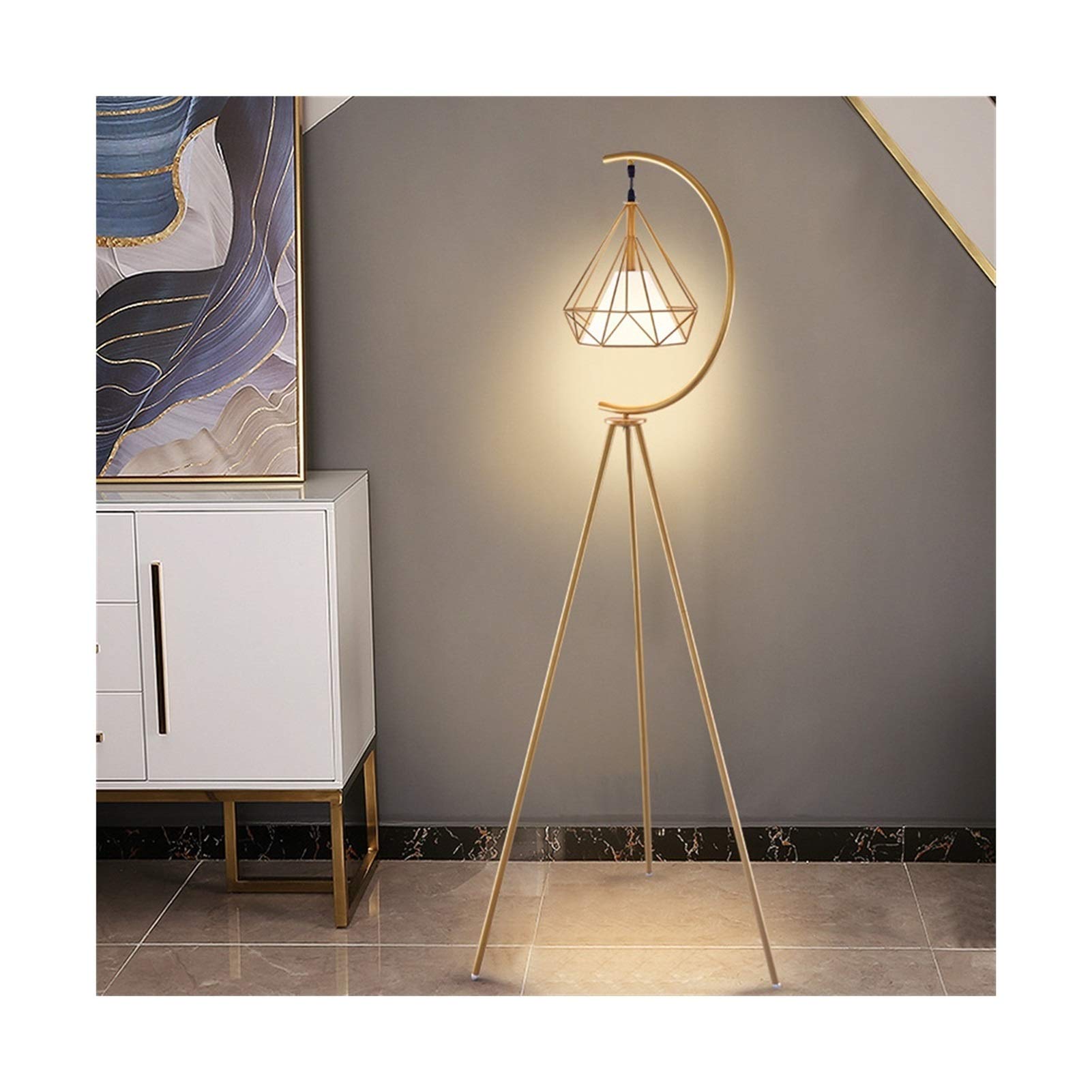 Stehlampe Wohnzimmer Nordic Modern Kupfer Goldene Dreieck LED Vertikale Stehleuchte Wohnzimmer Sofa Dekorative Lampe Schlafzimmer Nacht Leselampe Standleuchten/Stehlampen