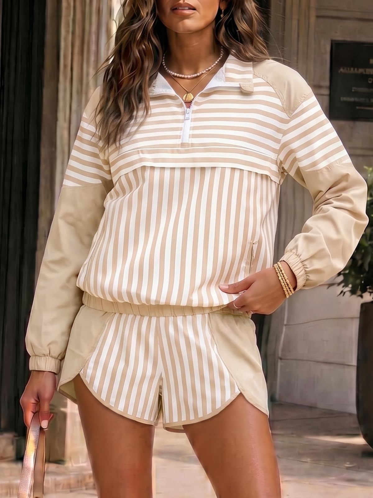 Fisoew Set da 2 pezzi a righe da donna, per tennis, atletica, abbigliamento