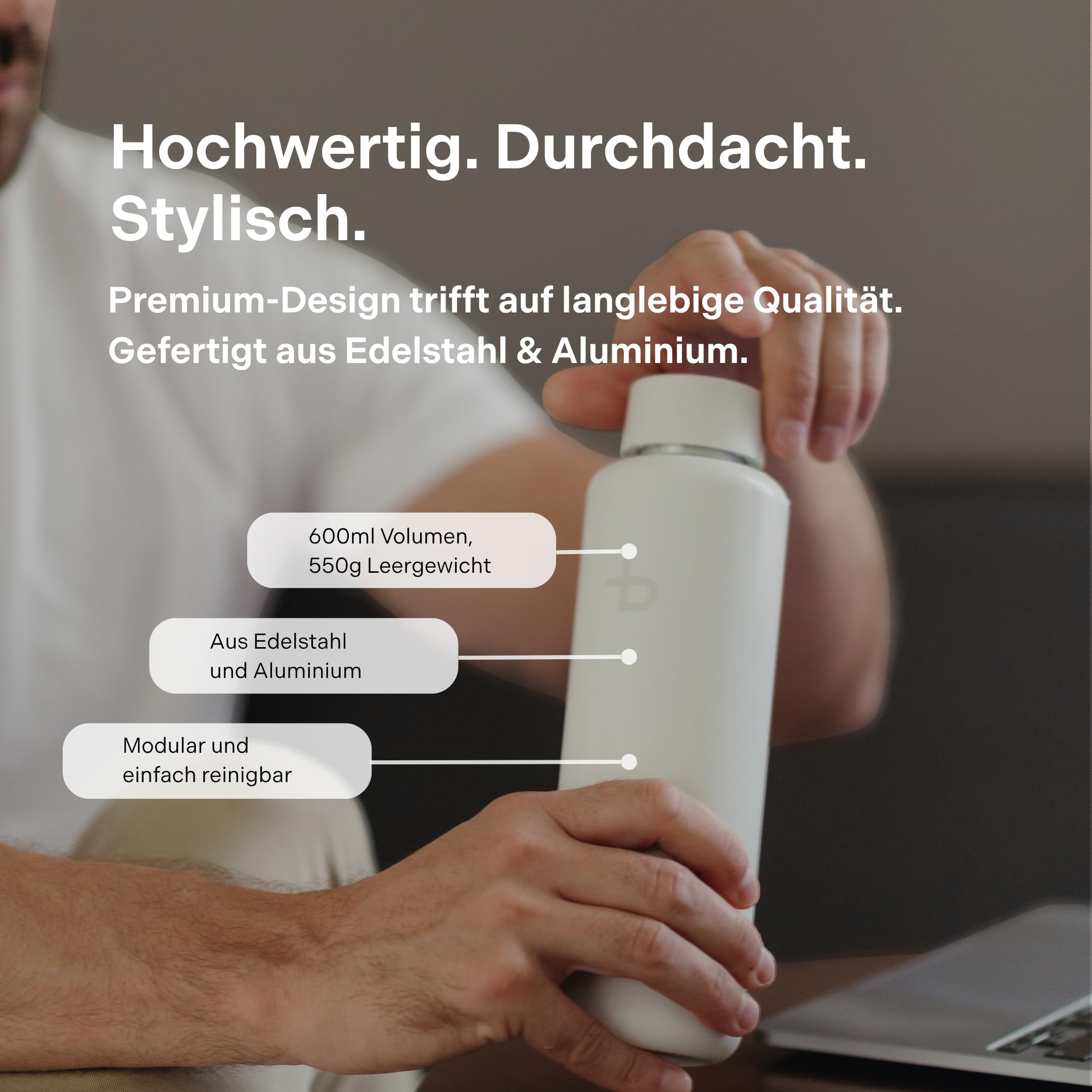 Portabler Wassersprudler To Go | Auffüllstation + 600ml Edelstahlflasche | bis 6L Sprudelwasser unterwegs | BPA-frei | kompatibel mit Standard 60L CO2-Zylinder
