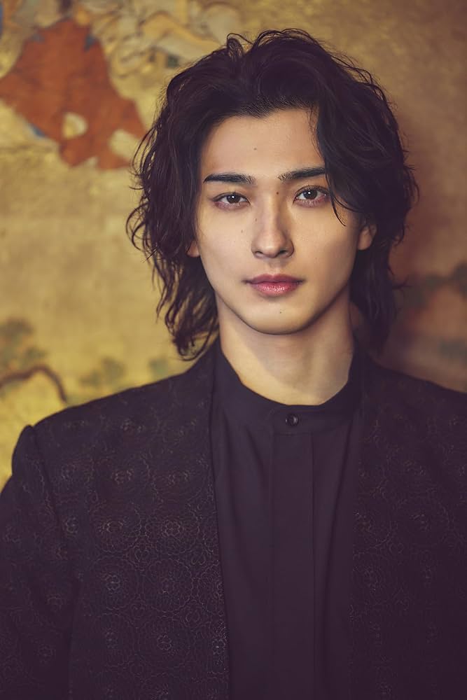 横浜流星　サイン入りカレンダー DVD付き 71PBmWz4zLL._AC_UL210_SR210,