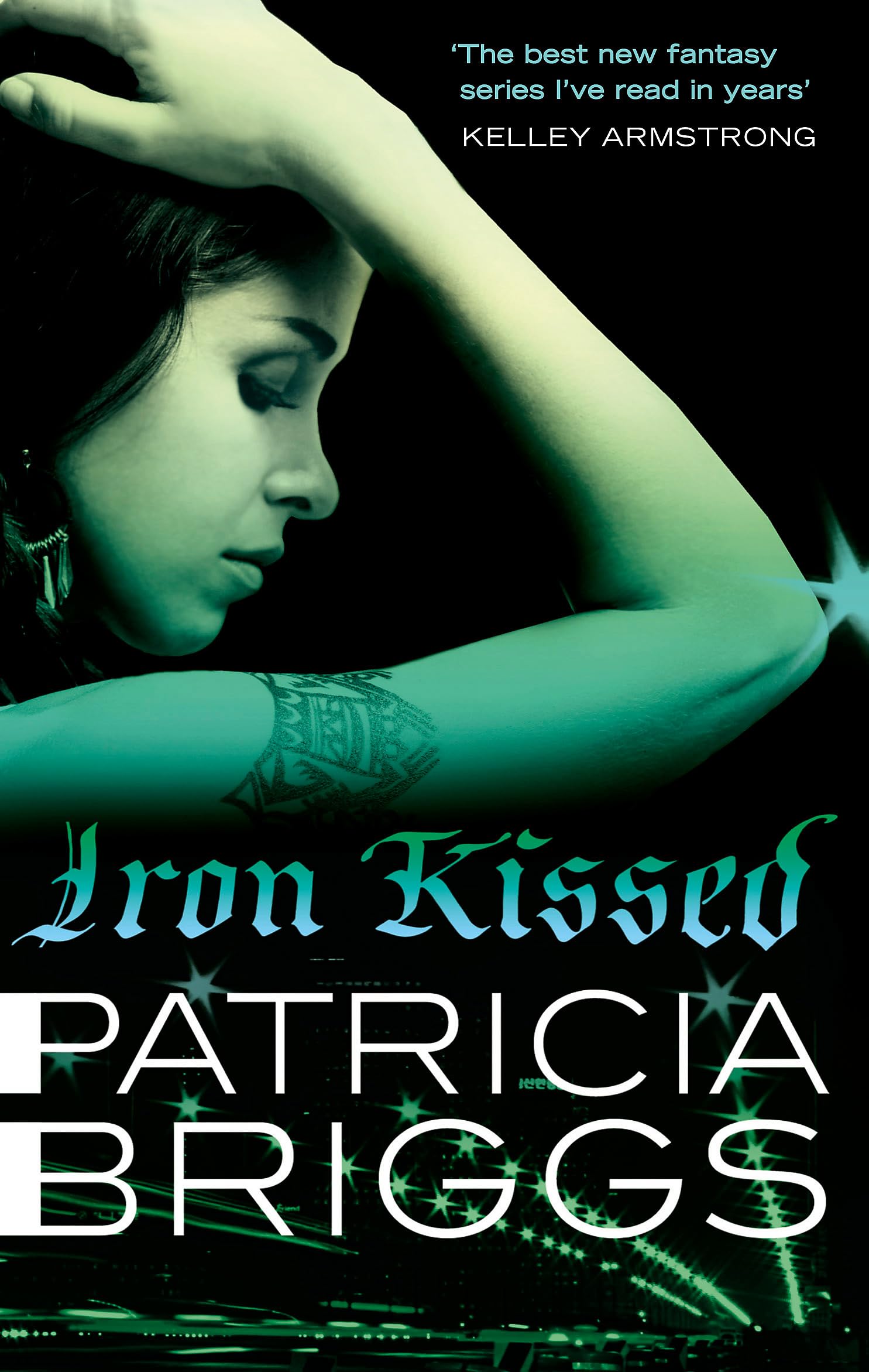 Iron Kissed Mercy Thompson: Book 3 by Patricia Briggs (Paperback Book)