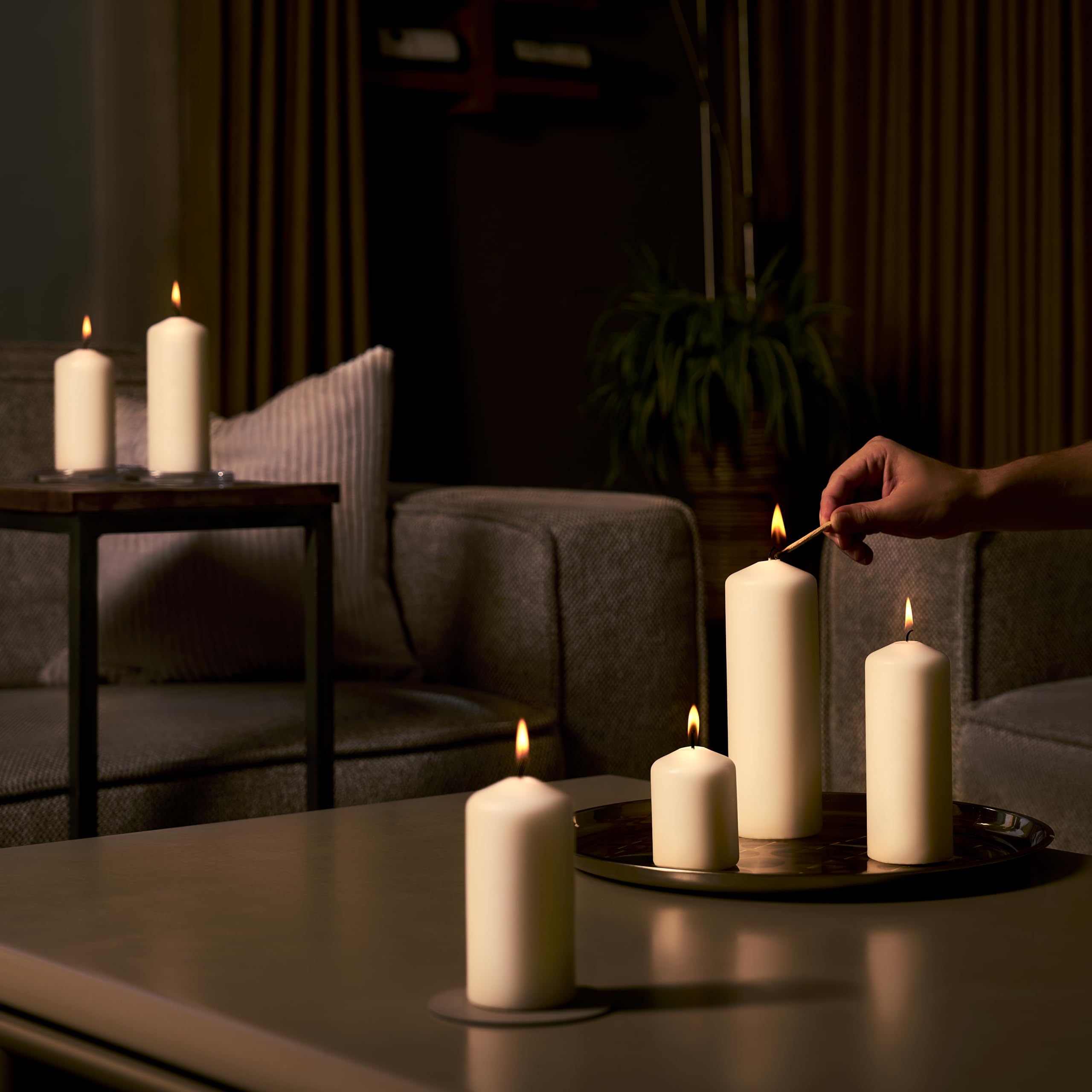 Bolsius - Essentials - Smooth Pillar Candle - White - 13 cm - Without Palm Oil, 13 cm de hauteur - Image 2