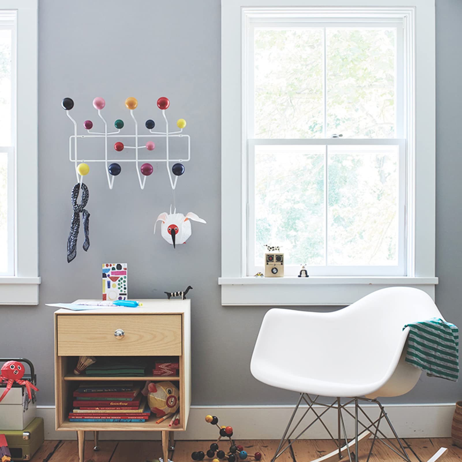 Perchero infantil montado en la pared | Gancho de pared para mochila, toalla y abrigo | Perfecto para dormitorios infantiles, salas de juegos y baños